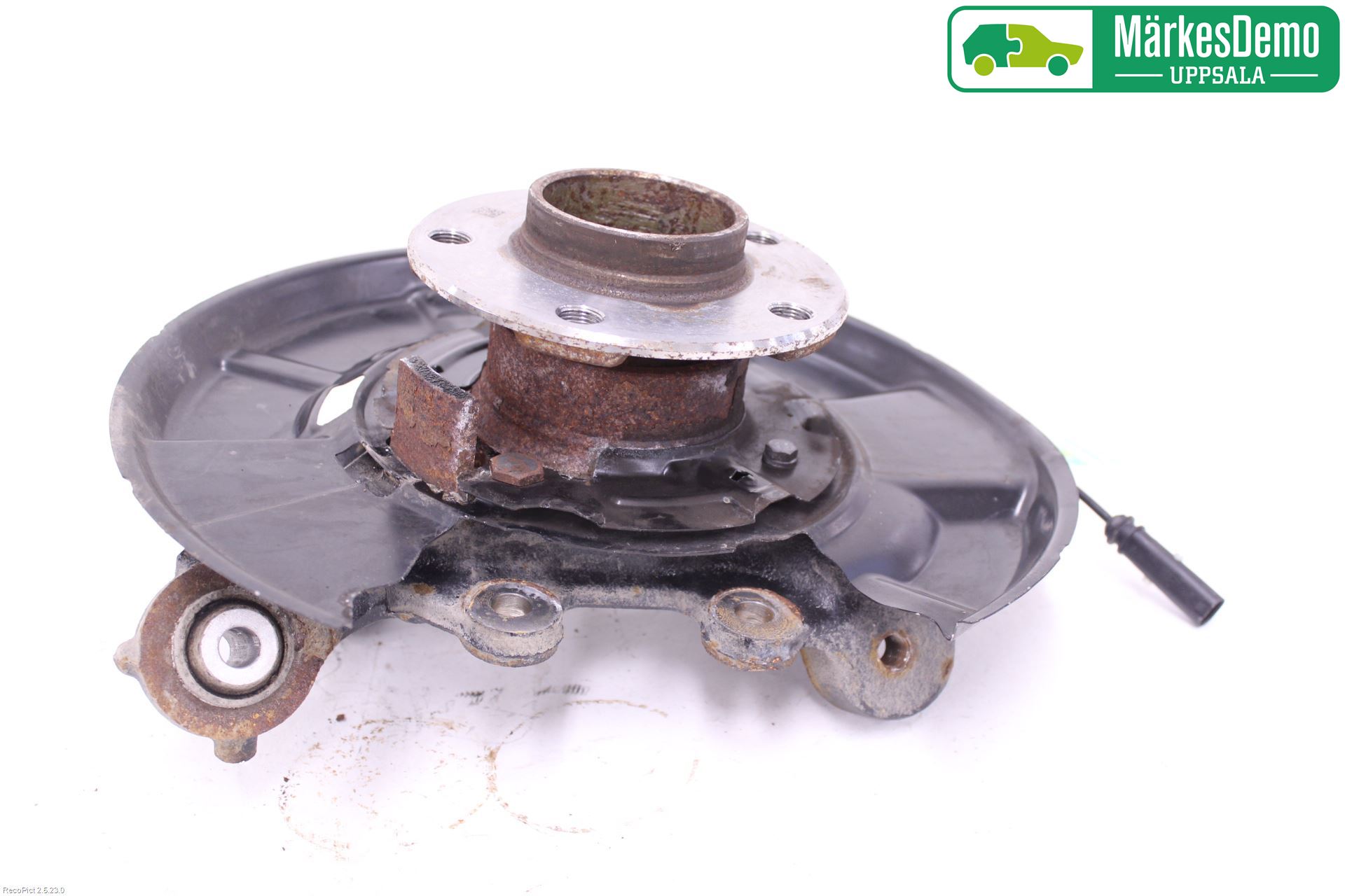 BMW 1 F20/F21 11-19 Spindel Hb