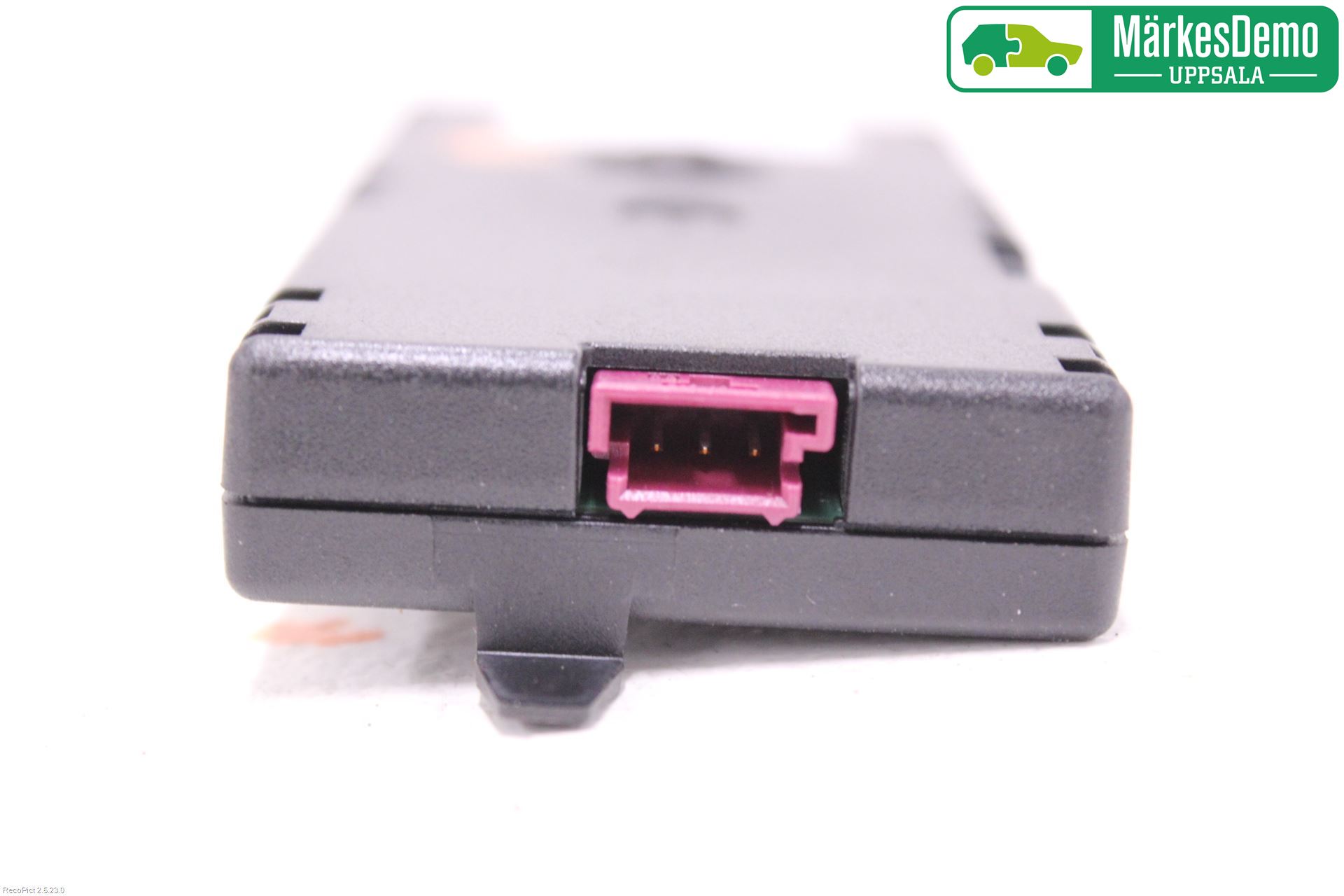 BMW 2 F45 Active Tourer 14-21 Stereo Antenneforsterker