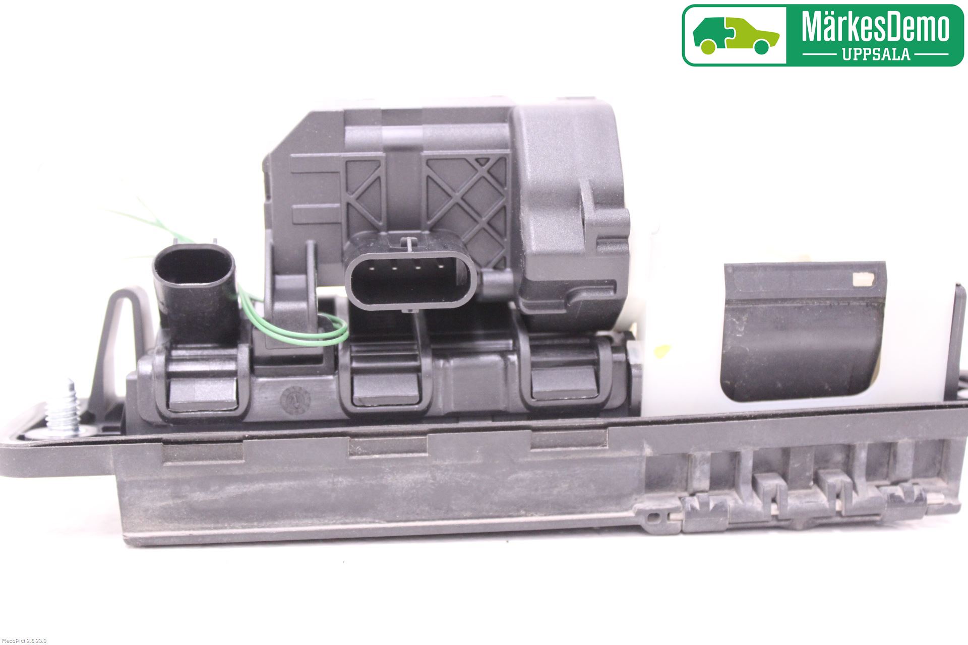 Mercedes-Benz MB E-KLASS (W213) 16-23 Bakluke Handtak Ytre