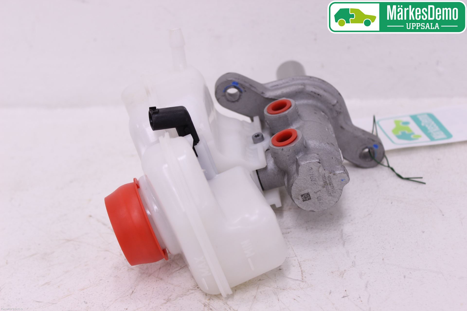 Mini ONE/COOPER 5DR F55 14-24 Brems Hovedsylinder