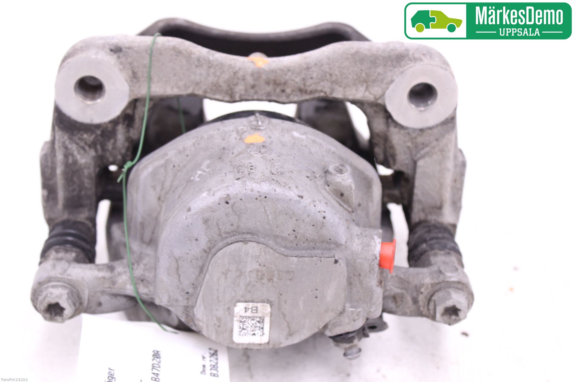 BMW 5 G30/G31/F90 17-23 Bremsecaliper Foran Høyre