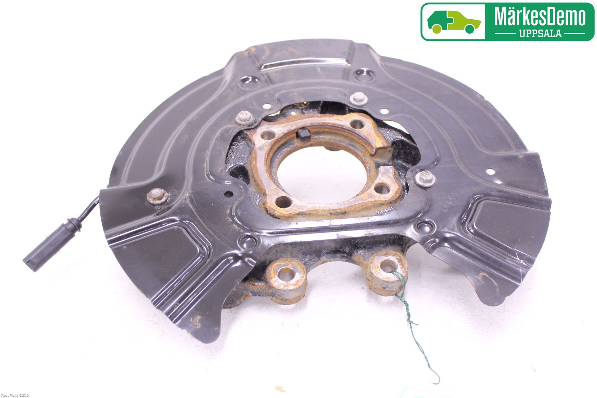 BMW X3 F25 10-17 Spindel Vb