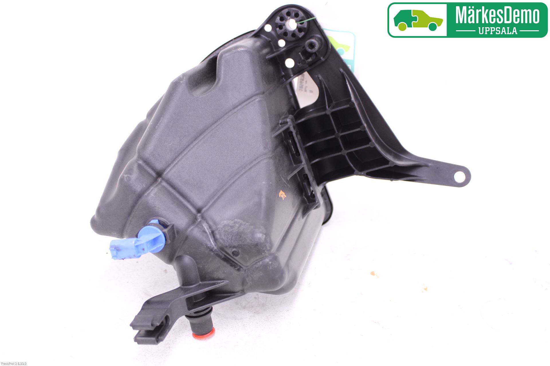 BMW 5 F10/F11/F18 09-17 Ekspansjonstank