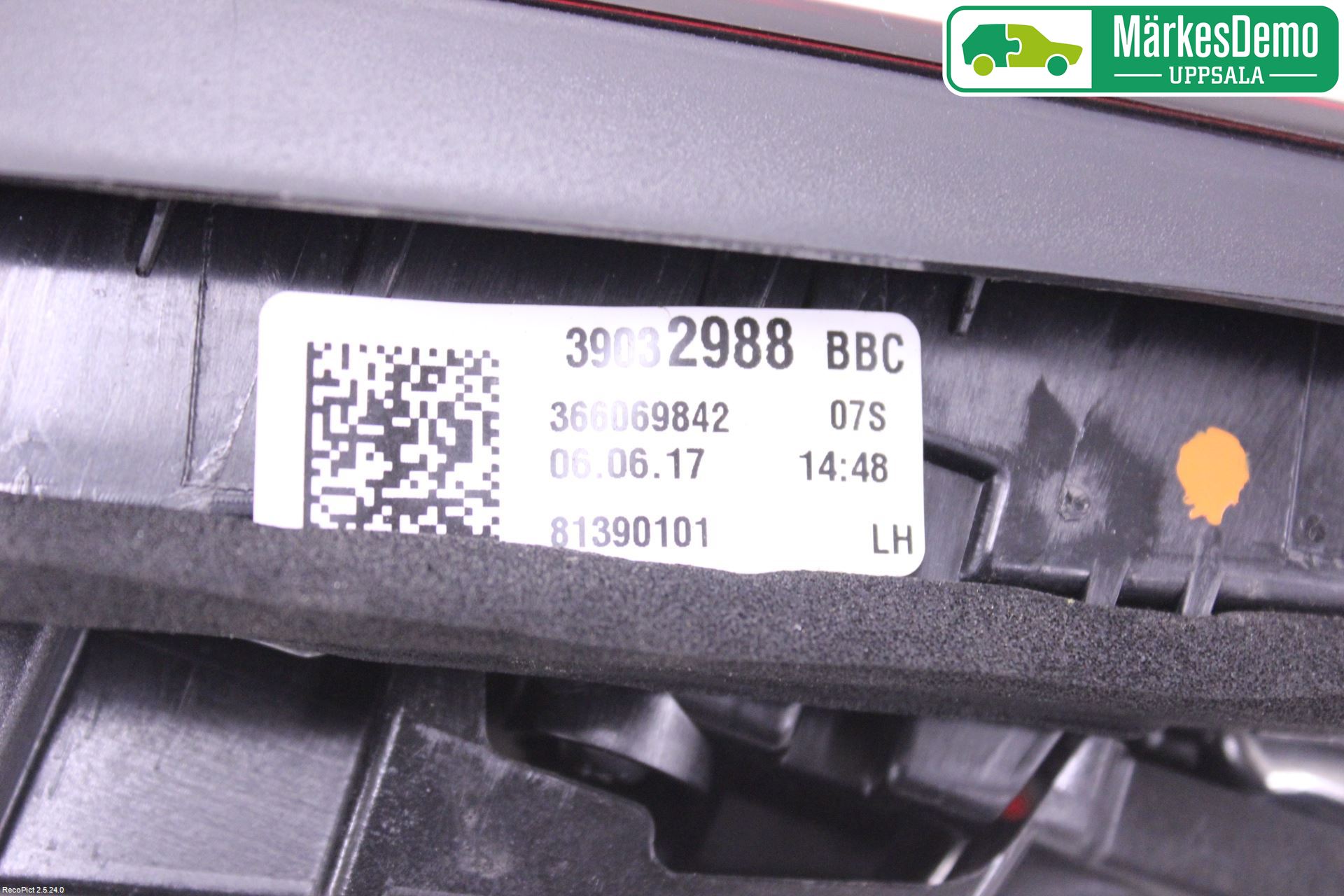 Opel ASTRA K 16-22 Baklykt Venstre  På Luke(Indre