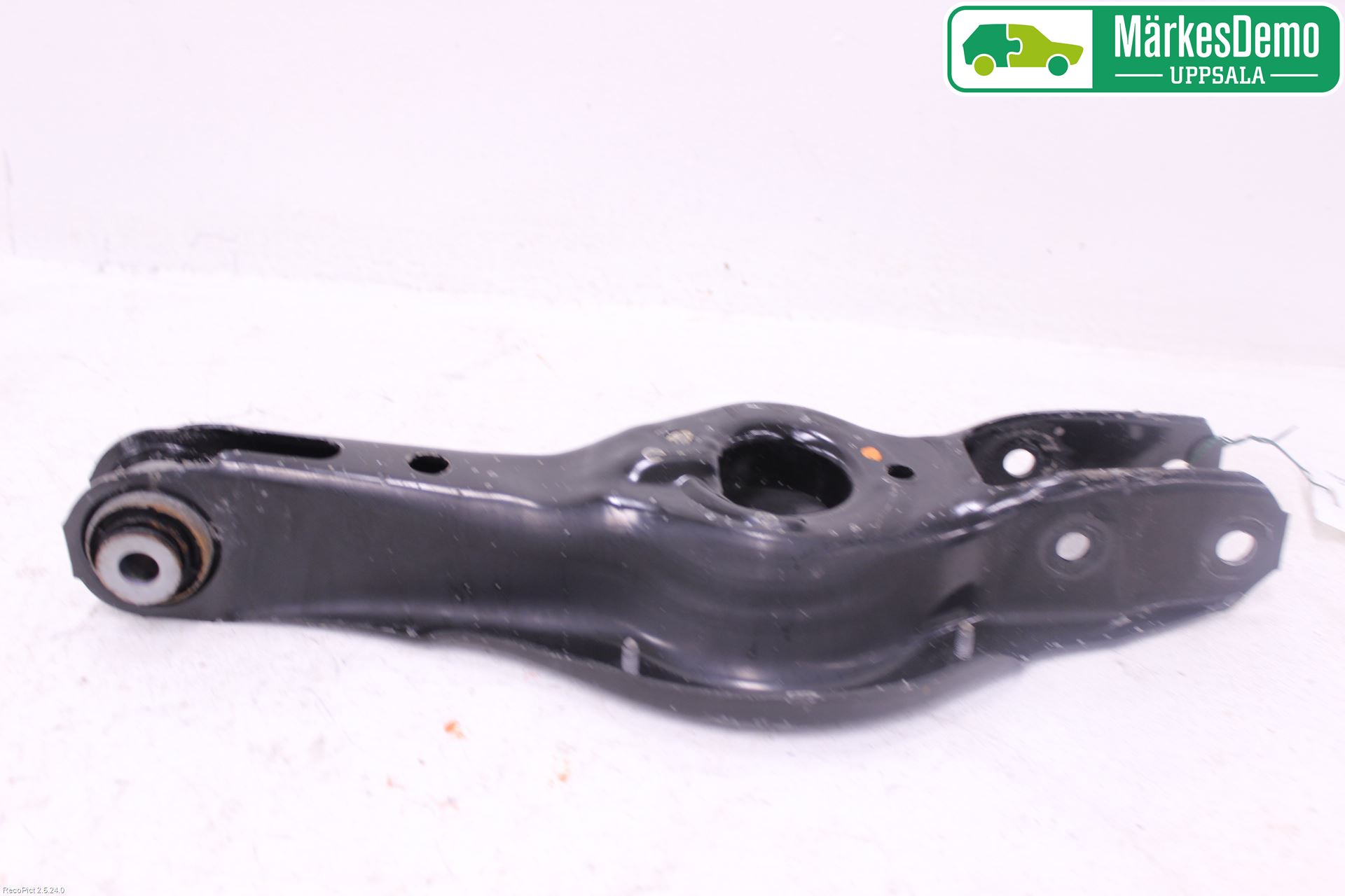 BMW 4 F32/F33/F82/F83 13-20 Bærearm Bak Venstre
