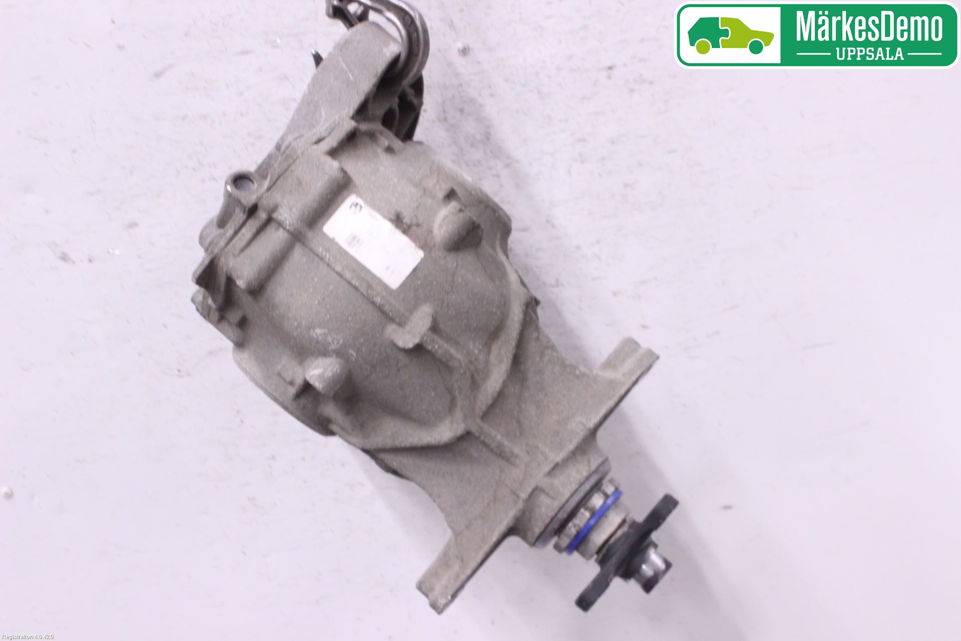 BMW 5 G30/G31/F90 17-23 Bakaksel Kardang Bak -Diff