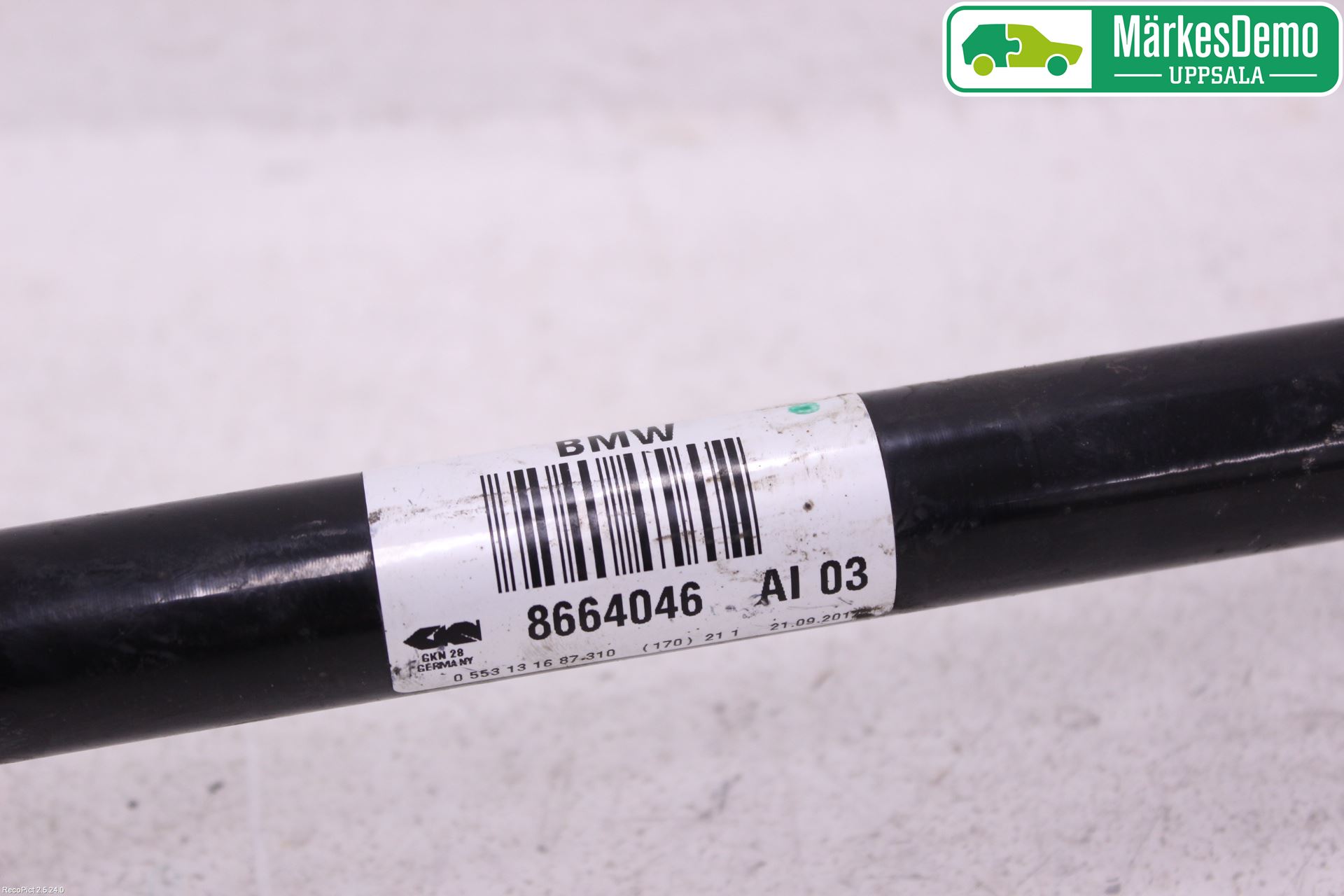 BMW 5 G30/G31/F90 17-23 Drivaksel Bak Kompl Høyre