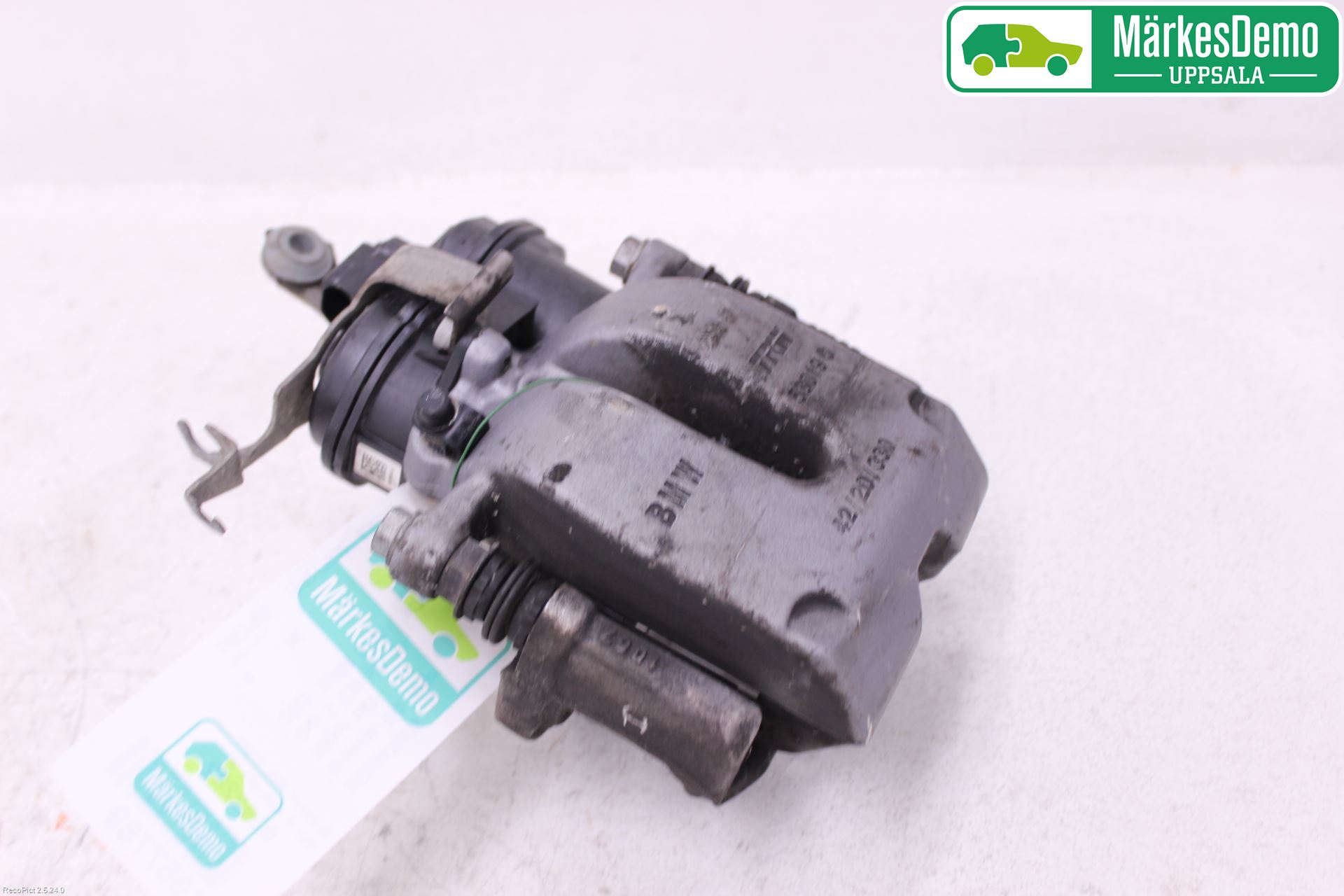 BMW 5 G30/G31/F90 17-23 Bremsecaliper Bak Høyre