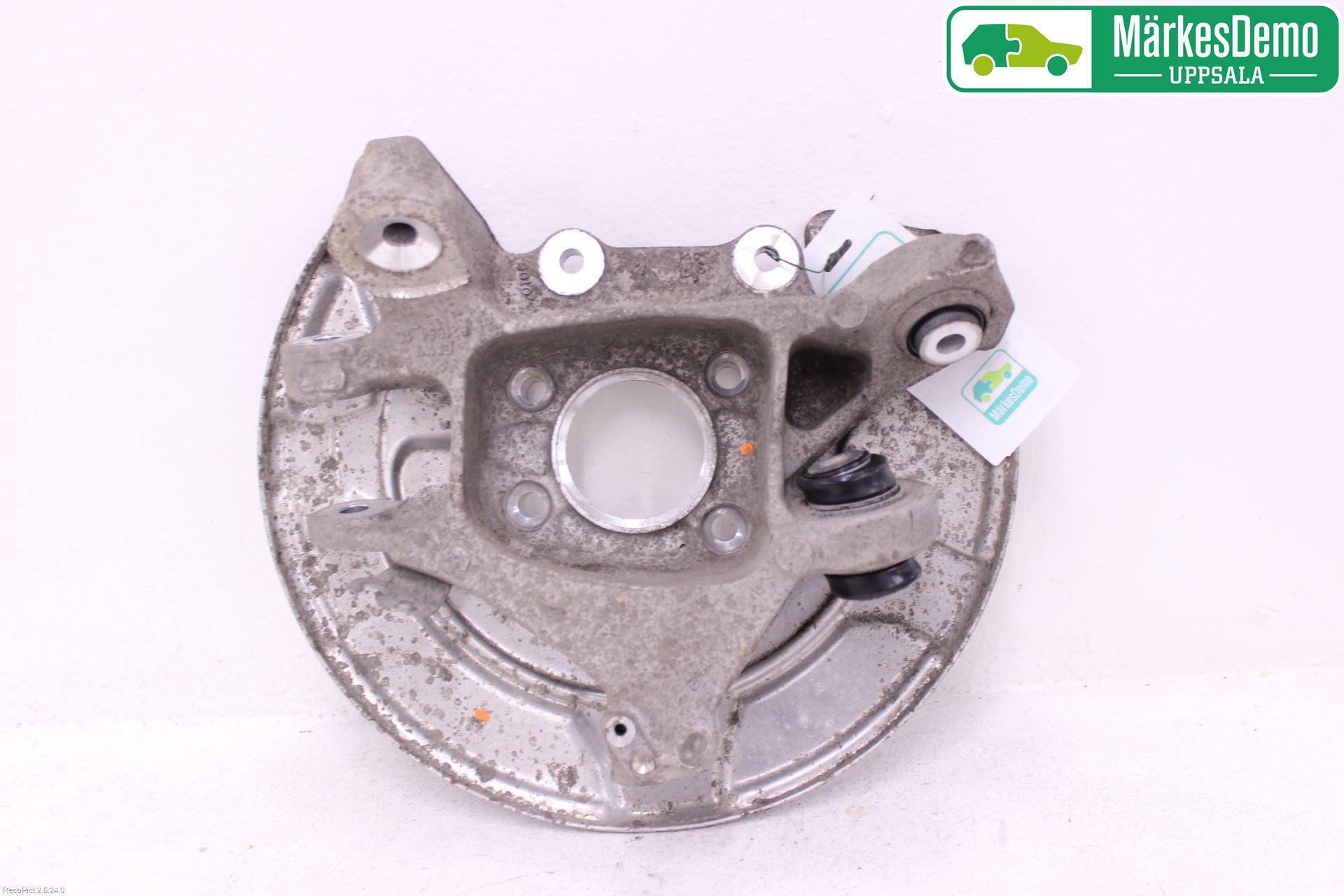 BMW 5 G30/G31/F90 17-23 Spindel Vb