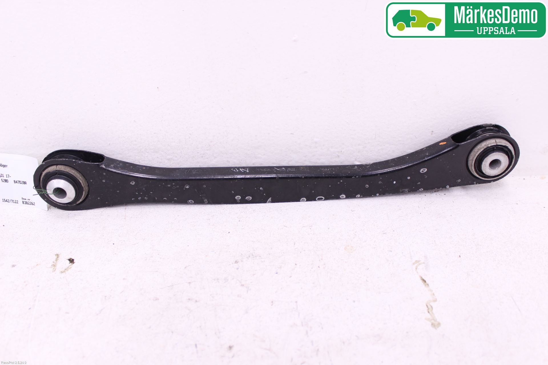 BMW 5 G30/G31/F90 17-23 Bærearm Bak Høyre