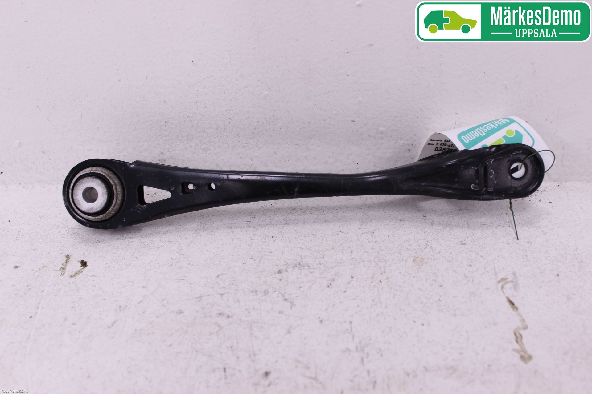 BMW 5 G30/G31/F90 17-23 Bærearm Bak Venstre