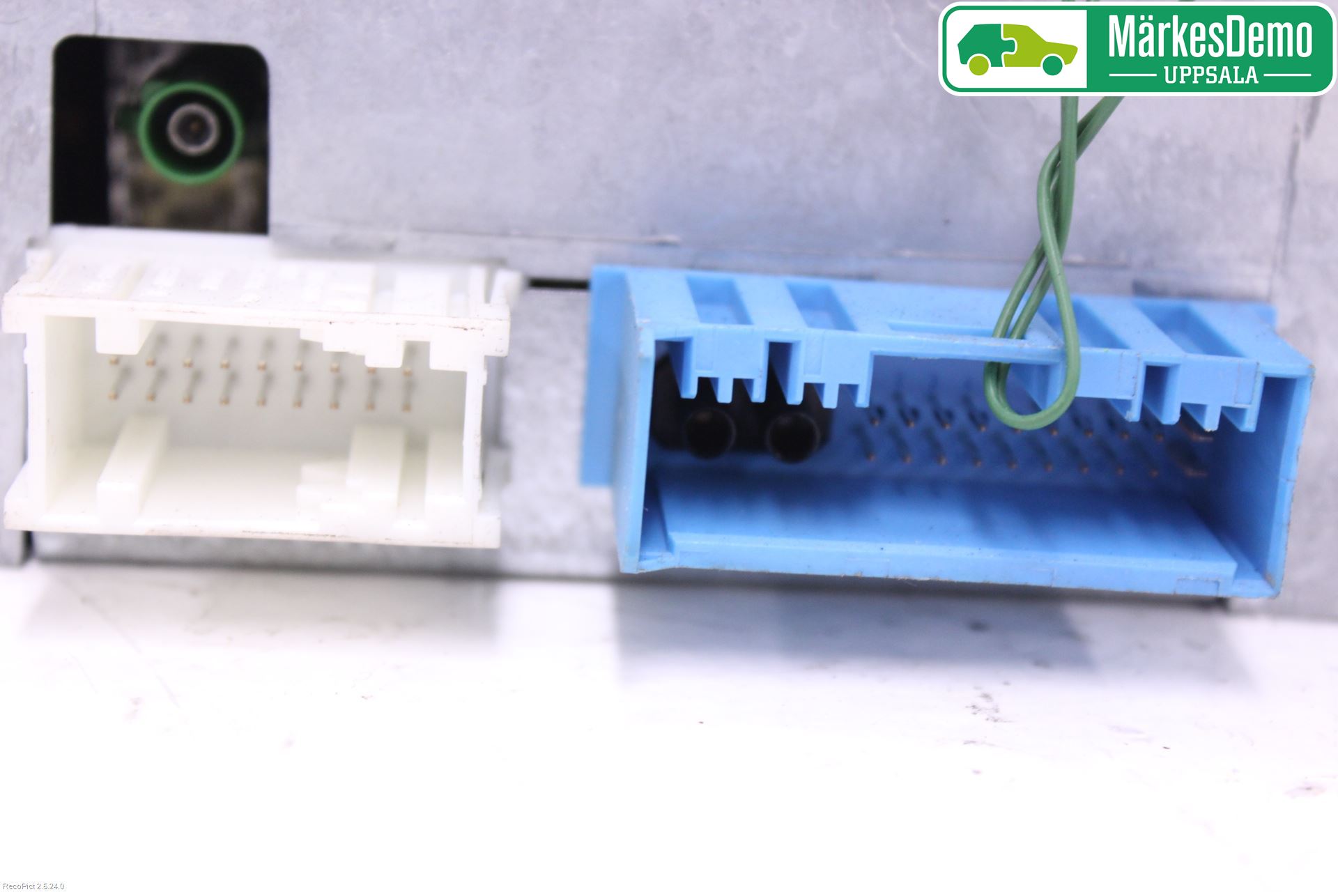 Mini ONE/COOPER 3DR F56 14-24 Spylerpumpe Frontrute