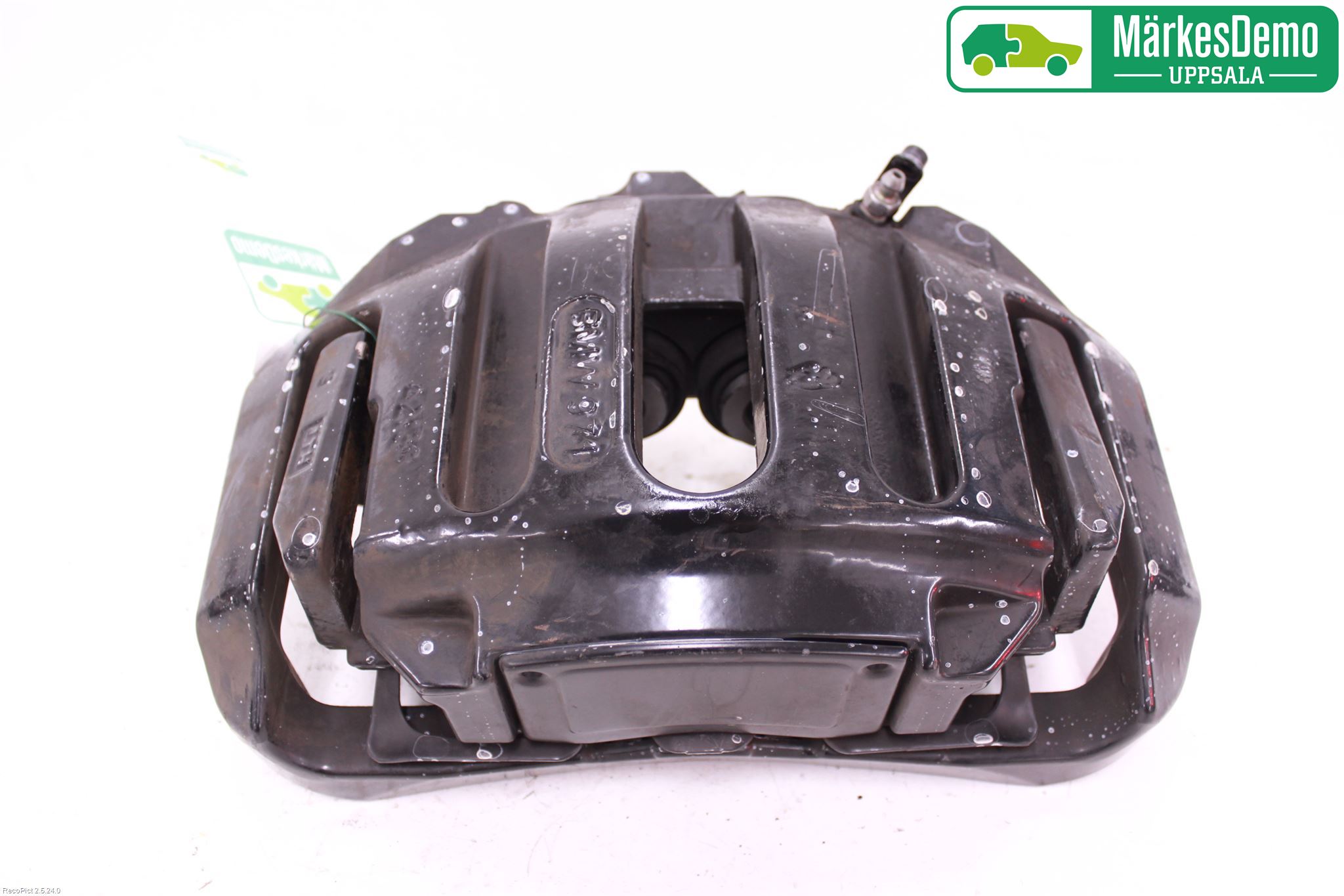 BMW 6 E63/64    02-10 Bremsecaliper Foran Høyre