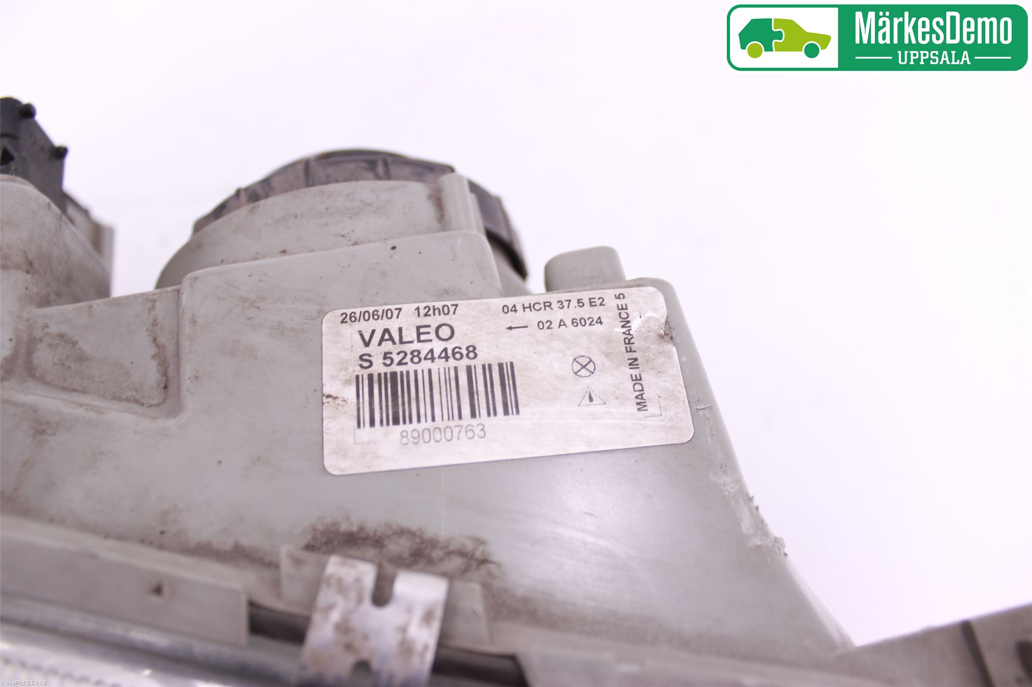 Saab 9-5 -05 Frontlykt Høyre