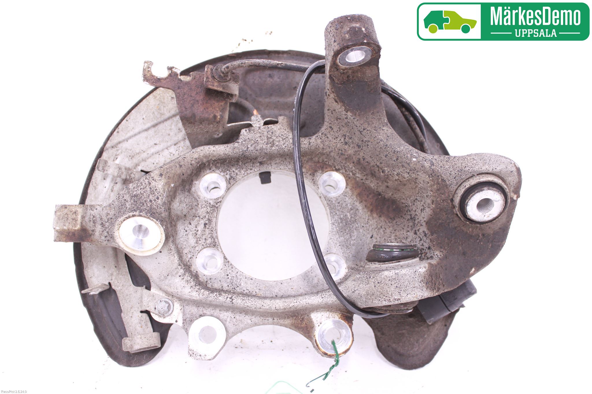 Mercedes-Benz MB C-KLASS (W205) 14-21 Spindel Vb