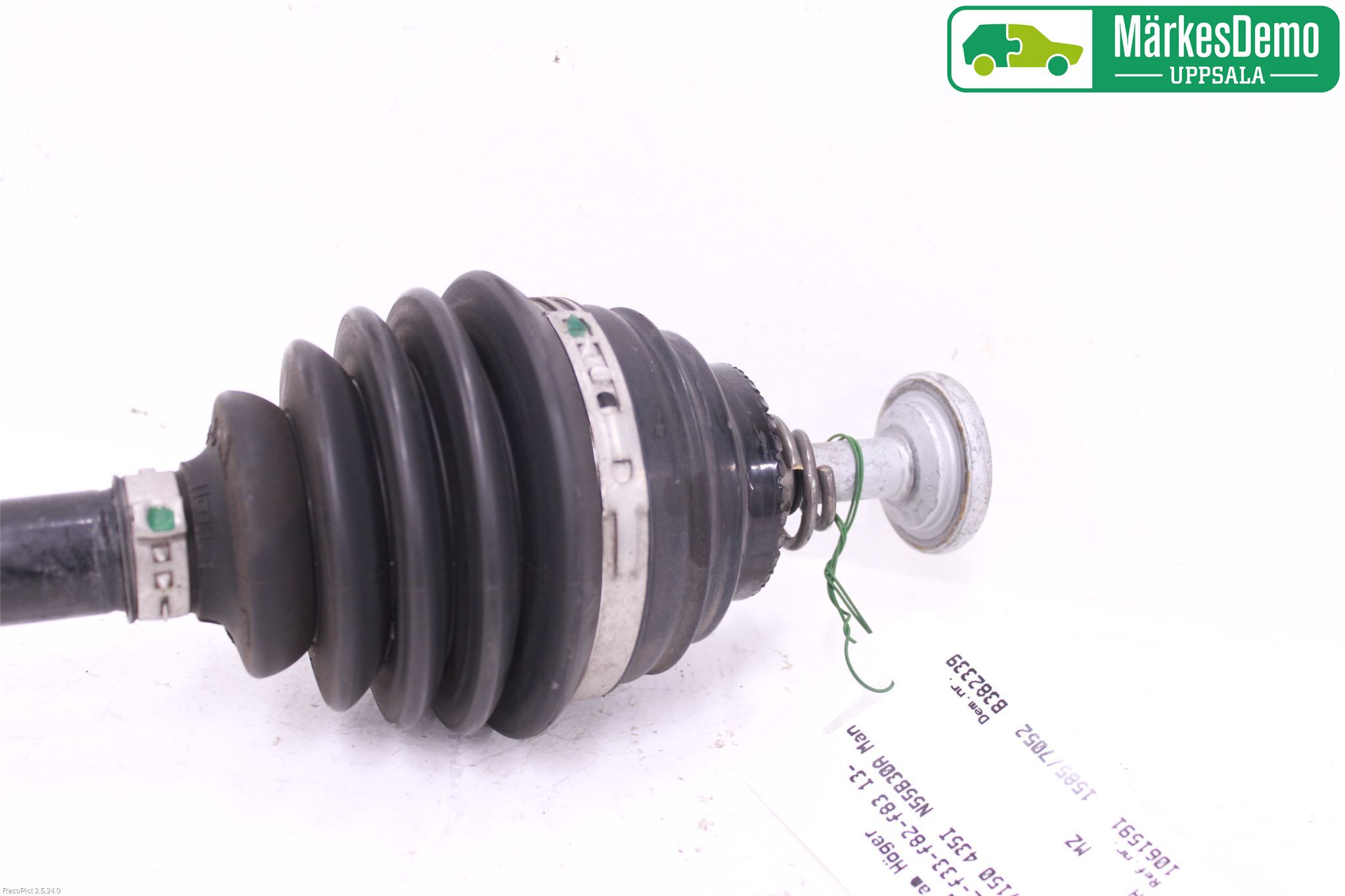 BMW 4 F32/F33/F82/F83 13-20 Drivaksel Foran Kompl Høyre