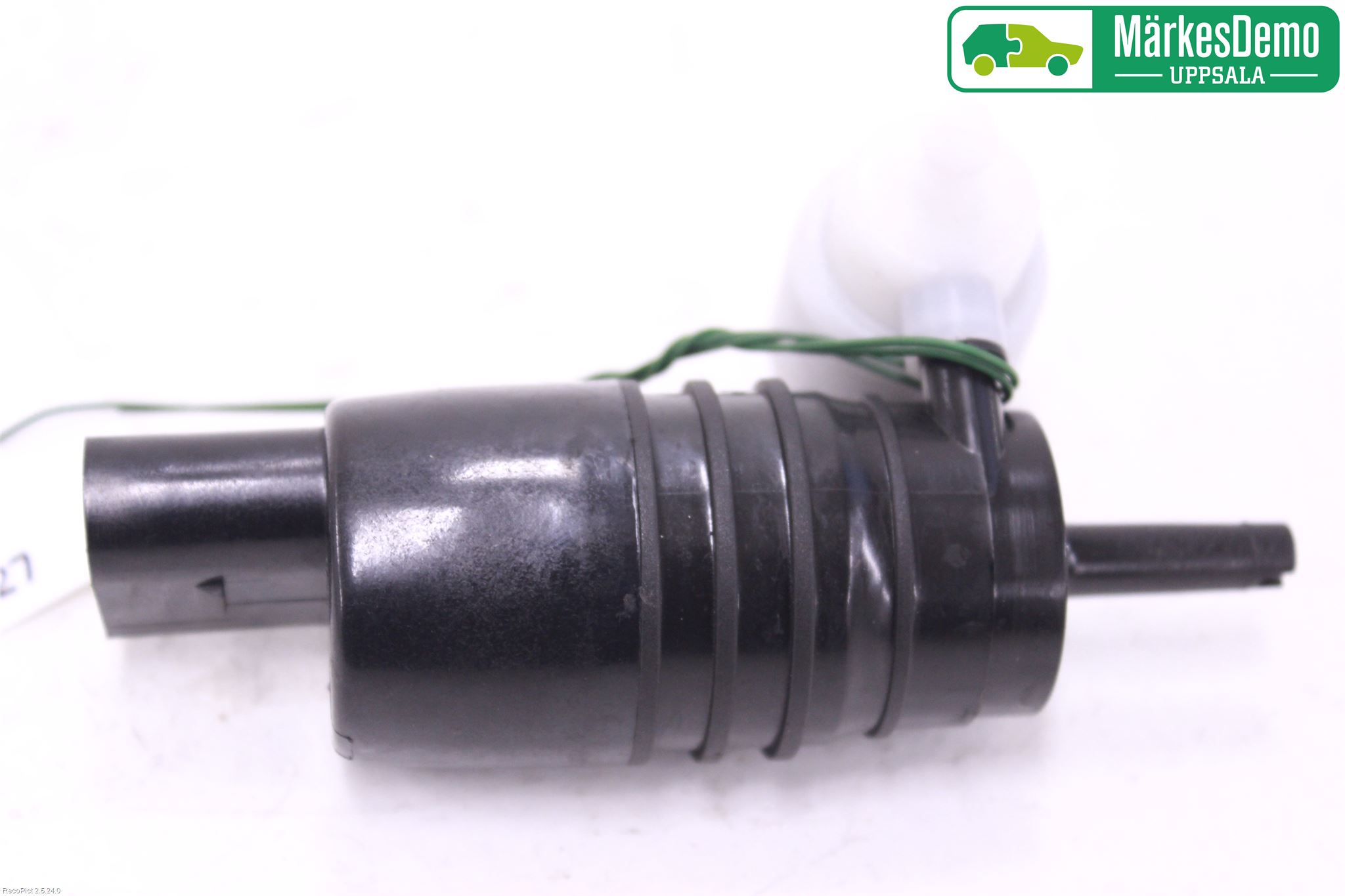 BMW X1 F48 15-22 Spylerpumpe Frontrute