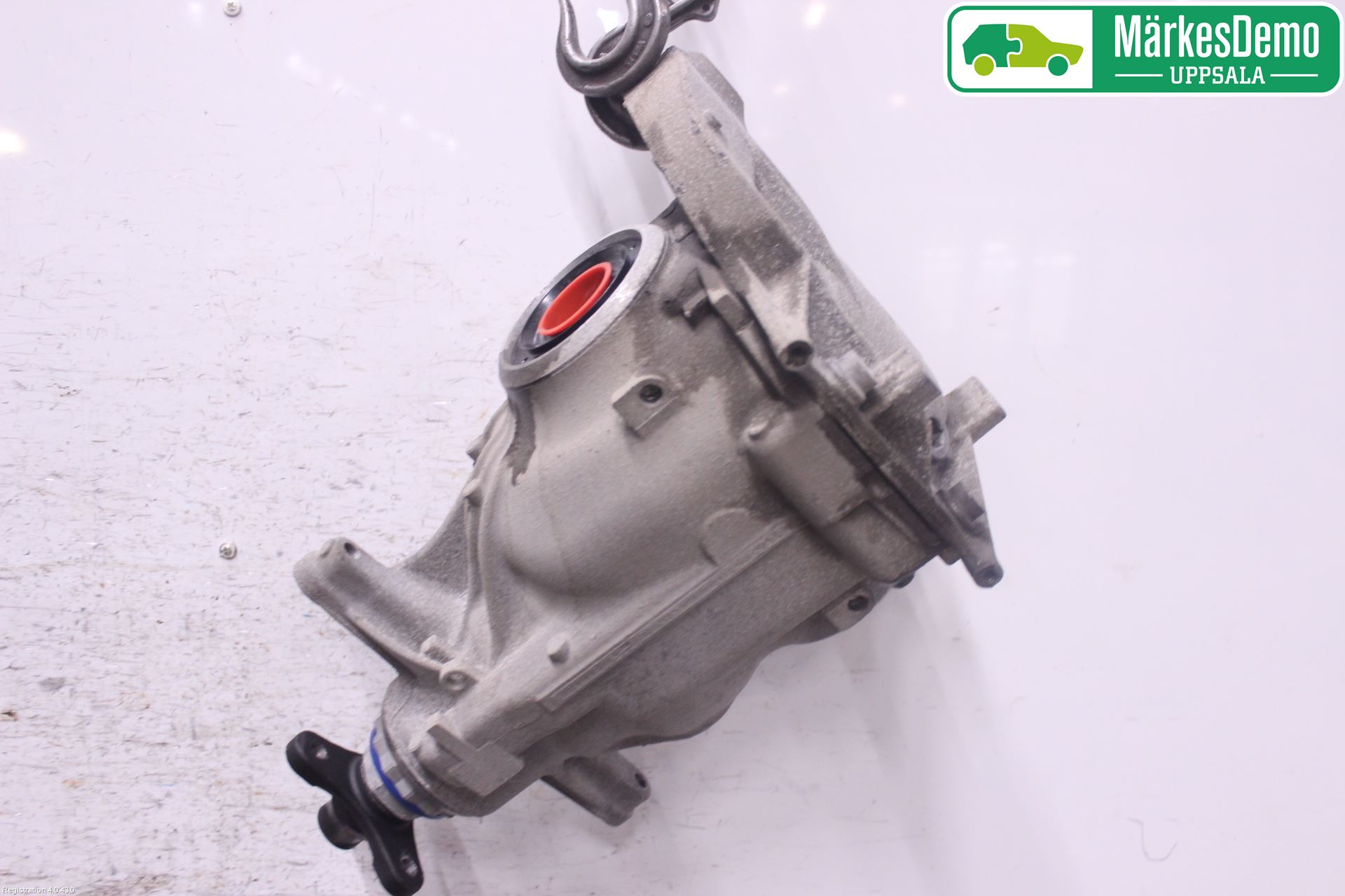 BMW 5 G30/G31/F90 17-23 Bakaksel Kardang Bak -Diff