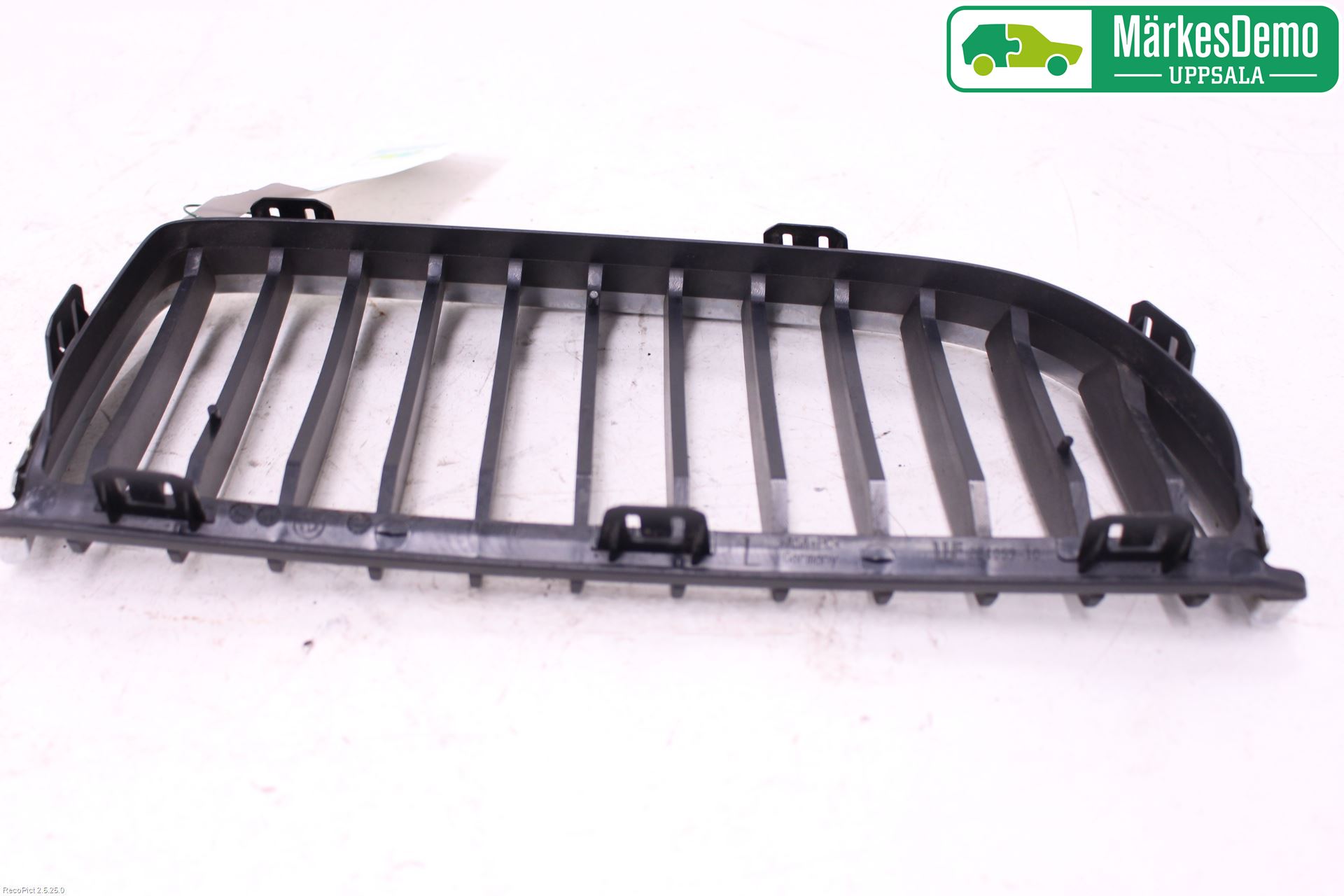 BMW 3 E90/91 SED/TOU 05-12 Grilldel Venstre