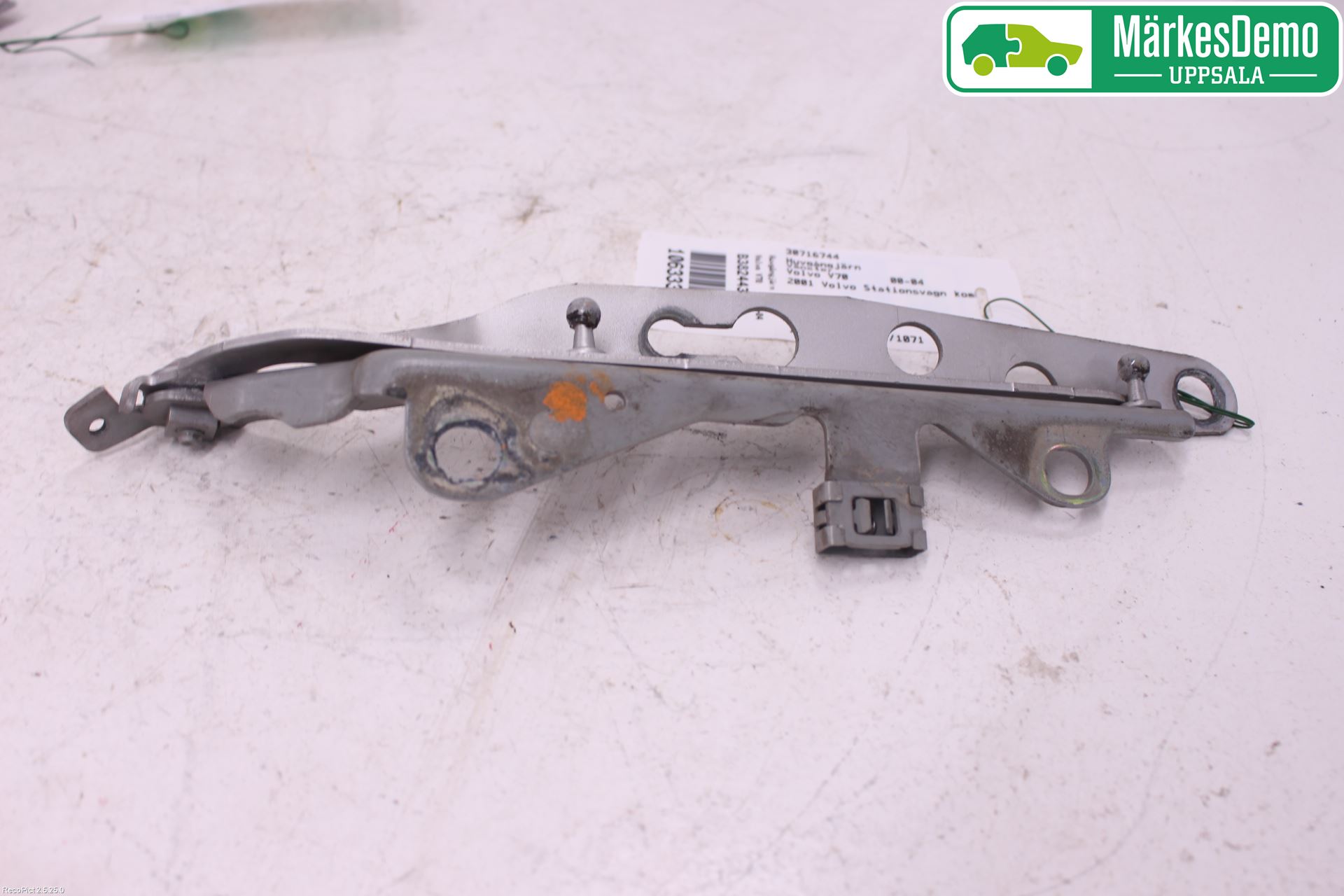 Volvo V70 00-04 Panser Hengsel - Hengsler