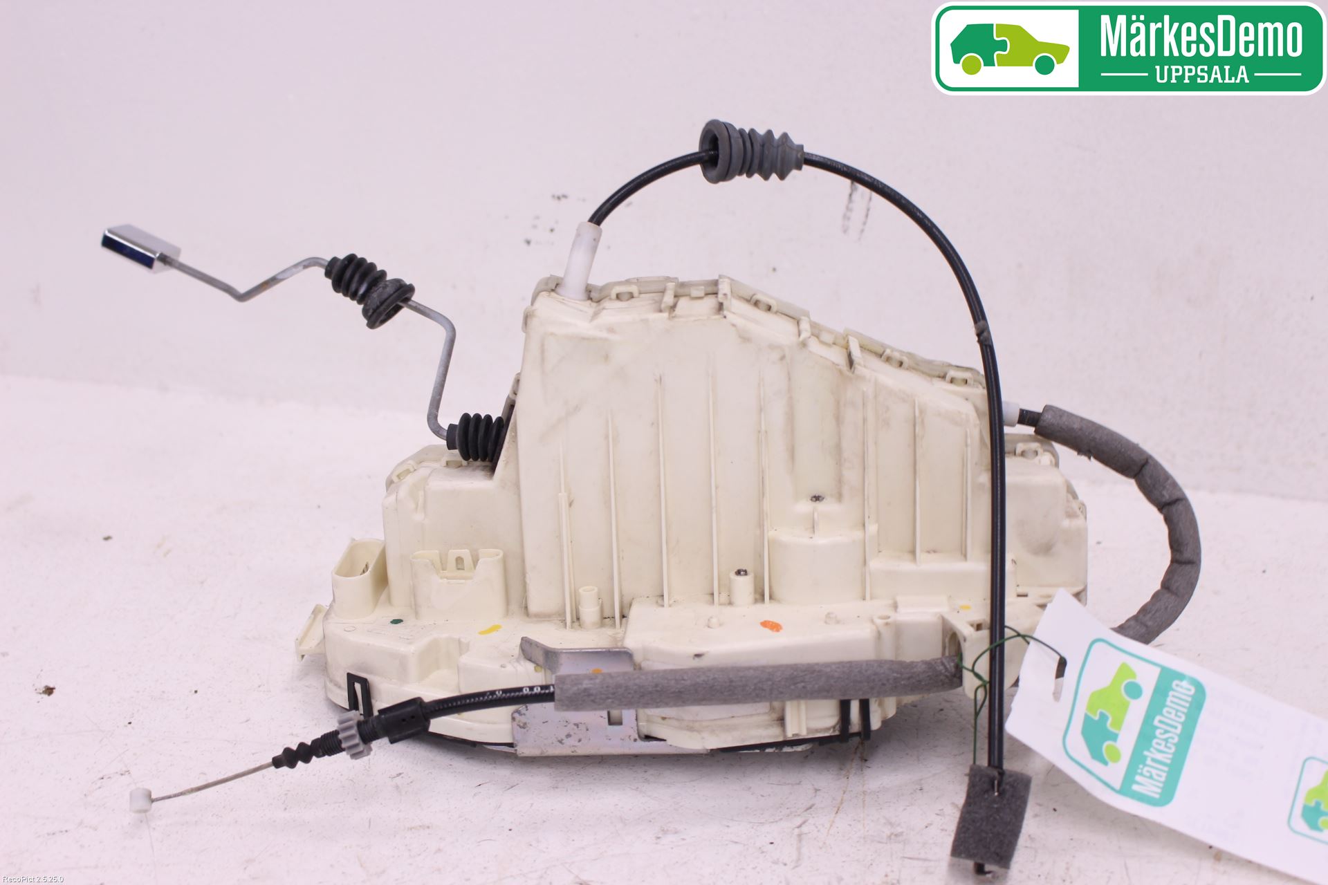 Mercedes-Benz MB S-KLASS (W221) 05-13 Dørlås - Låsekasse