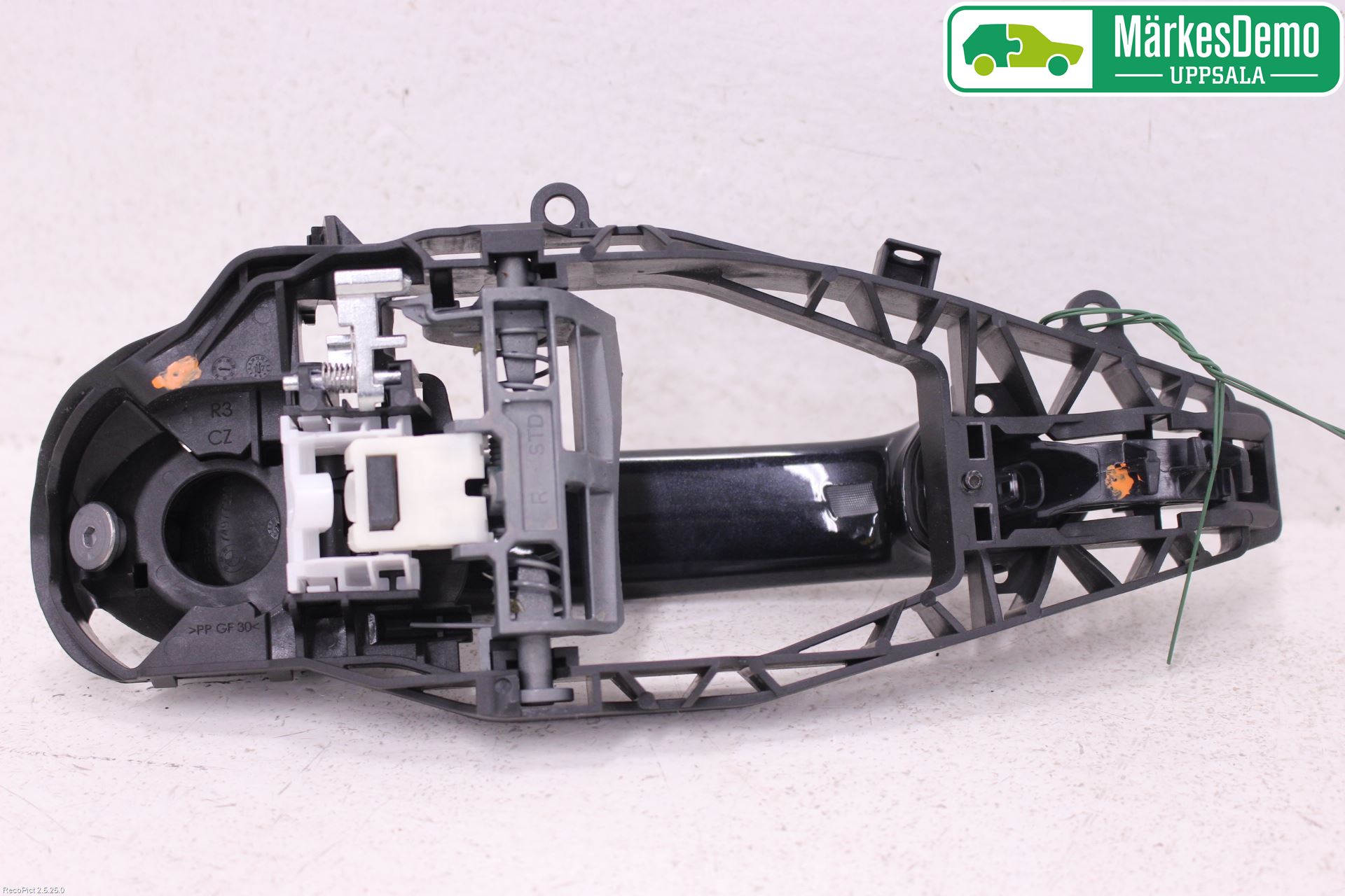 BMW 5 G30/G31/F90 17-23 Dørhandtak Ytre Høyre