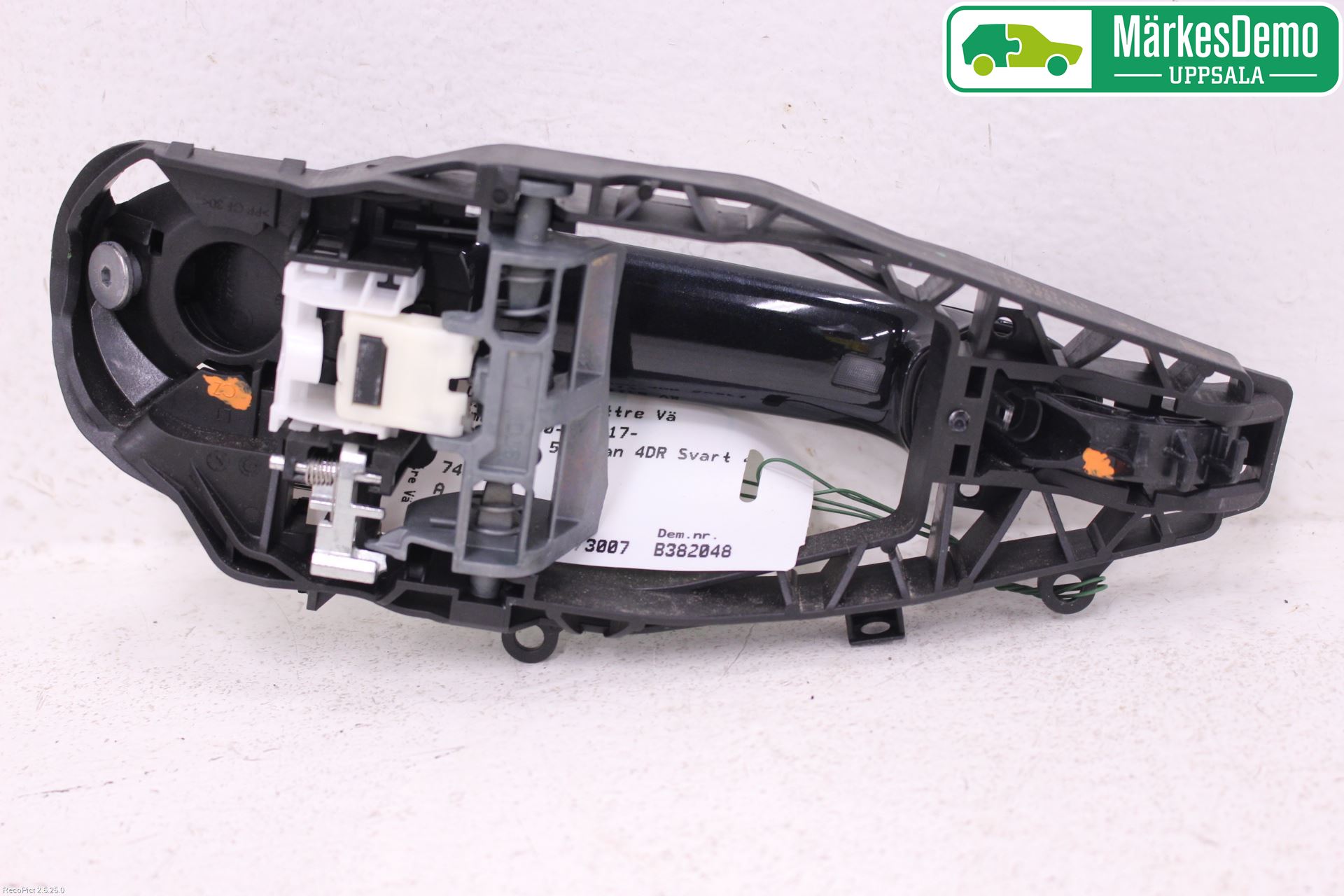 BMW 5 G30/G31/F90 17-23 Dørhandtak Ytre Venstre