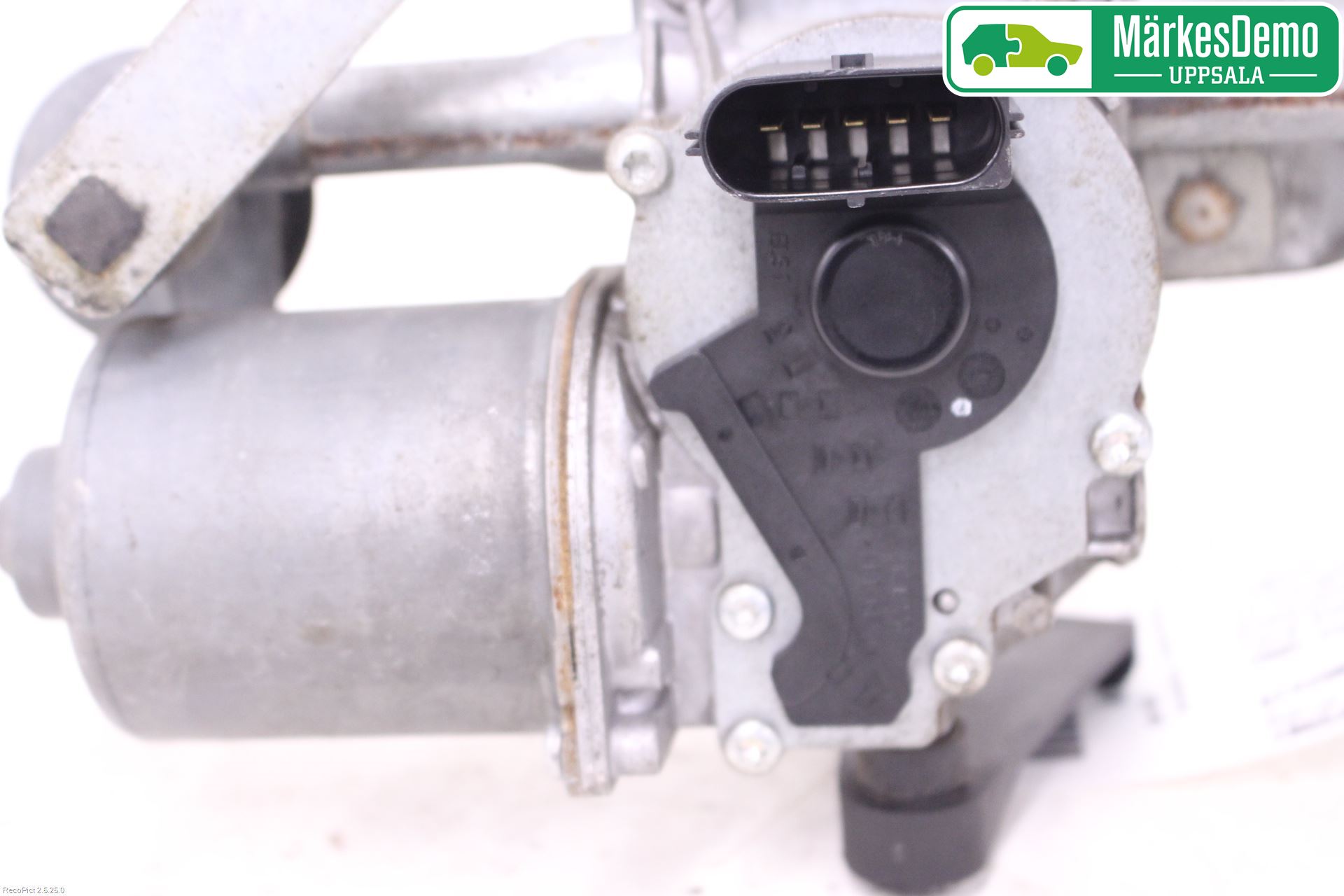 Ford FIESTA     02-05 Viskermotor Frontrute