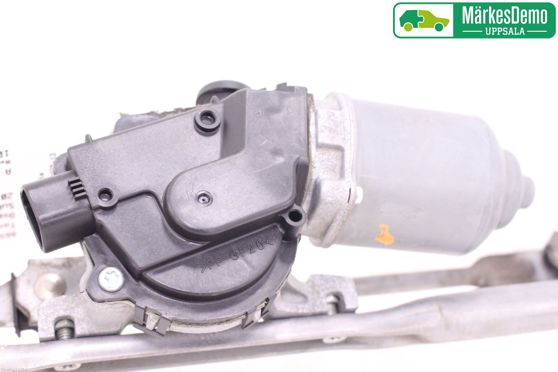 Subaru FORESTER SH  08-13 Viskermotor Frontrute