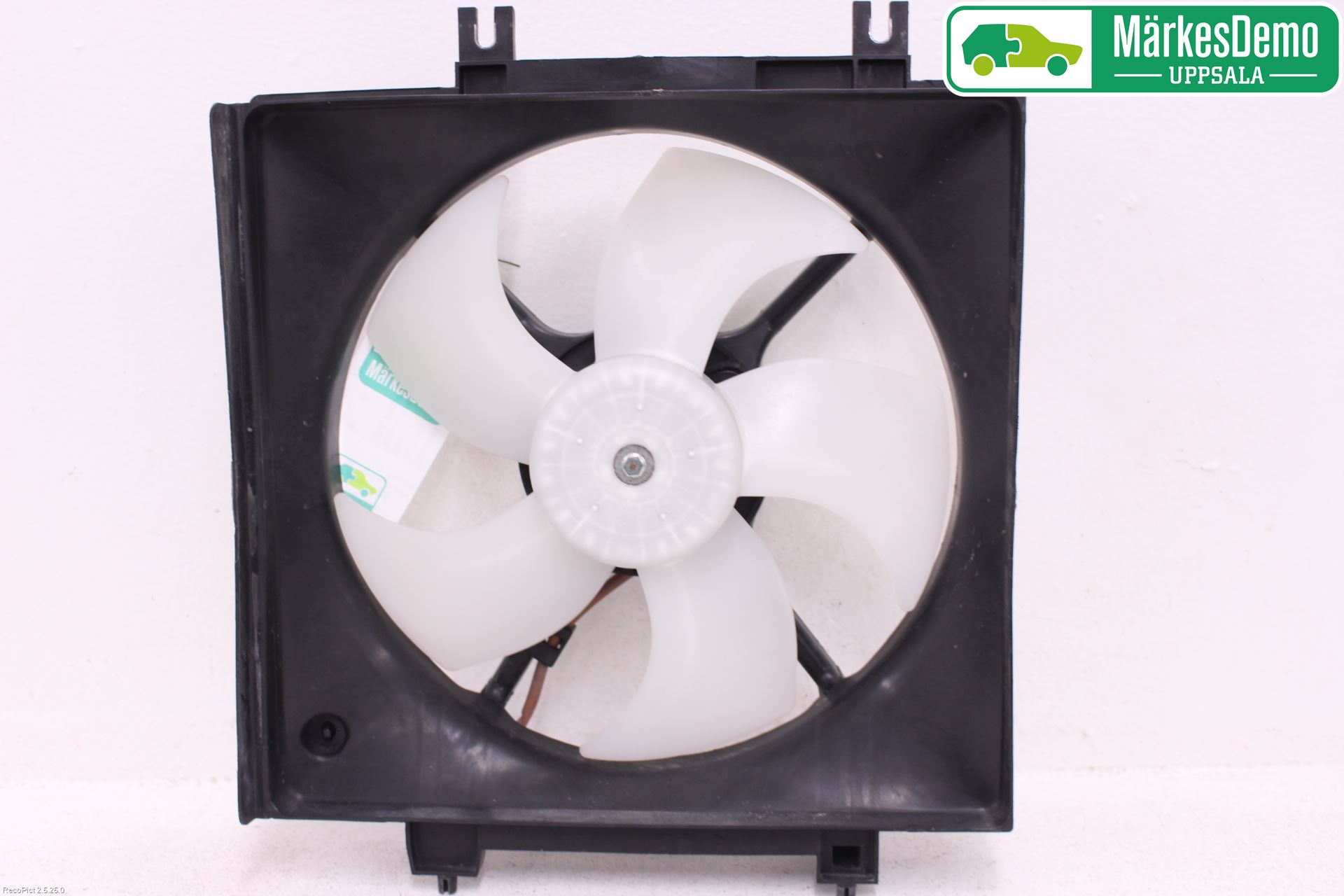 Subaru FORESTER SH  08-13 Kjølevifte Elektrisk