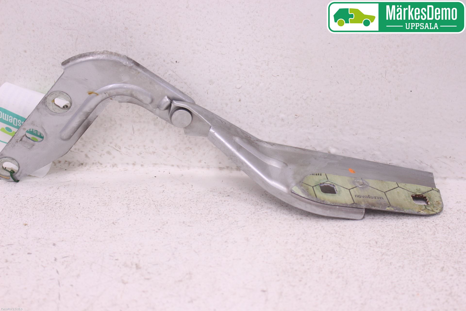 Porsche CAYENNE 03- Panser Hengsel - Hengsler