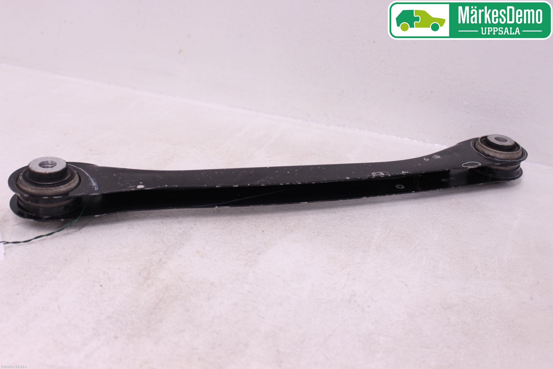 BMW 5 G30/G31/F90 17-23 Bærearm Bak Venstre