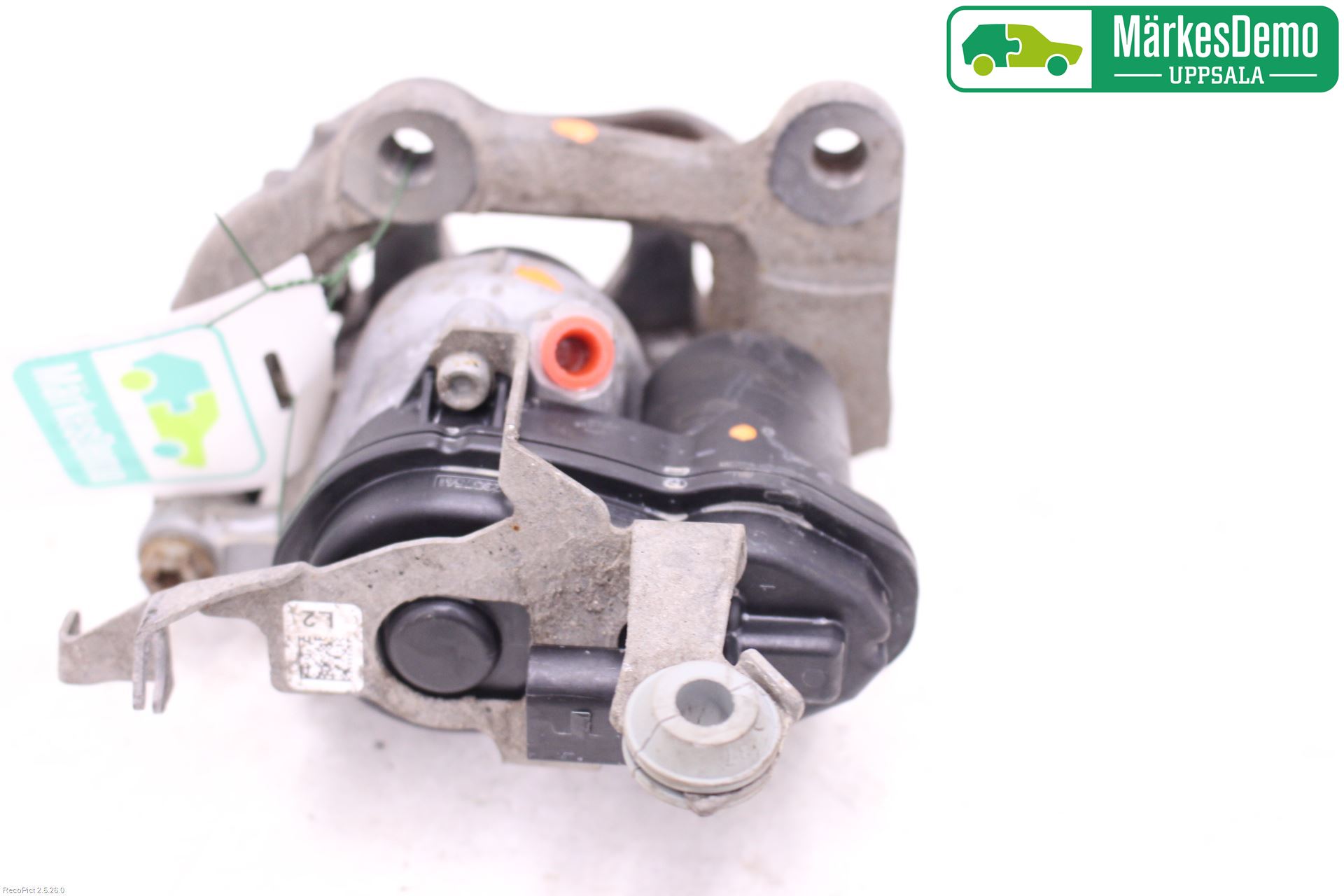 BMW 5 G30/G31/F90 17-23 Bremsecaliper Bak Høyre