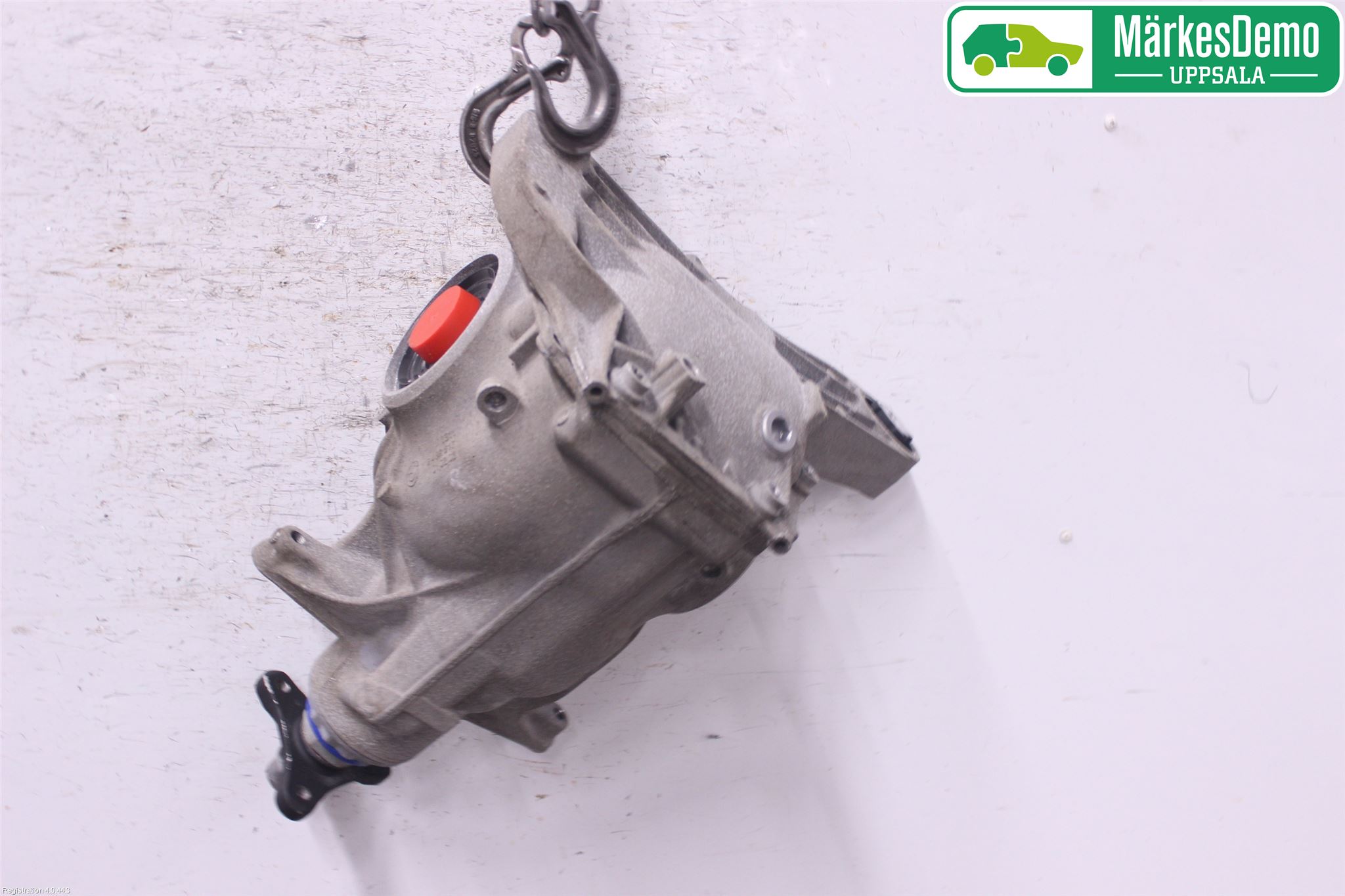BMW 5 G30/G31/F90 17-23 Bakaksel Kardang Bak -Diff