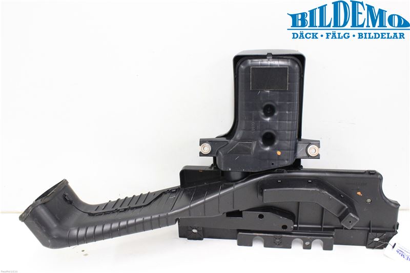Nissan MURANO    02-08 Luftfilter Boks