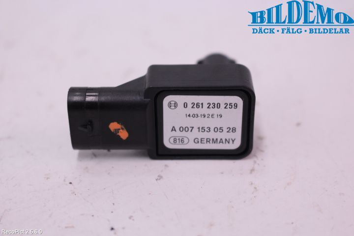 Mercedes-Benz MB S-KLASS (W222) 13-20 Giver Turbotrykk
