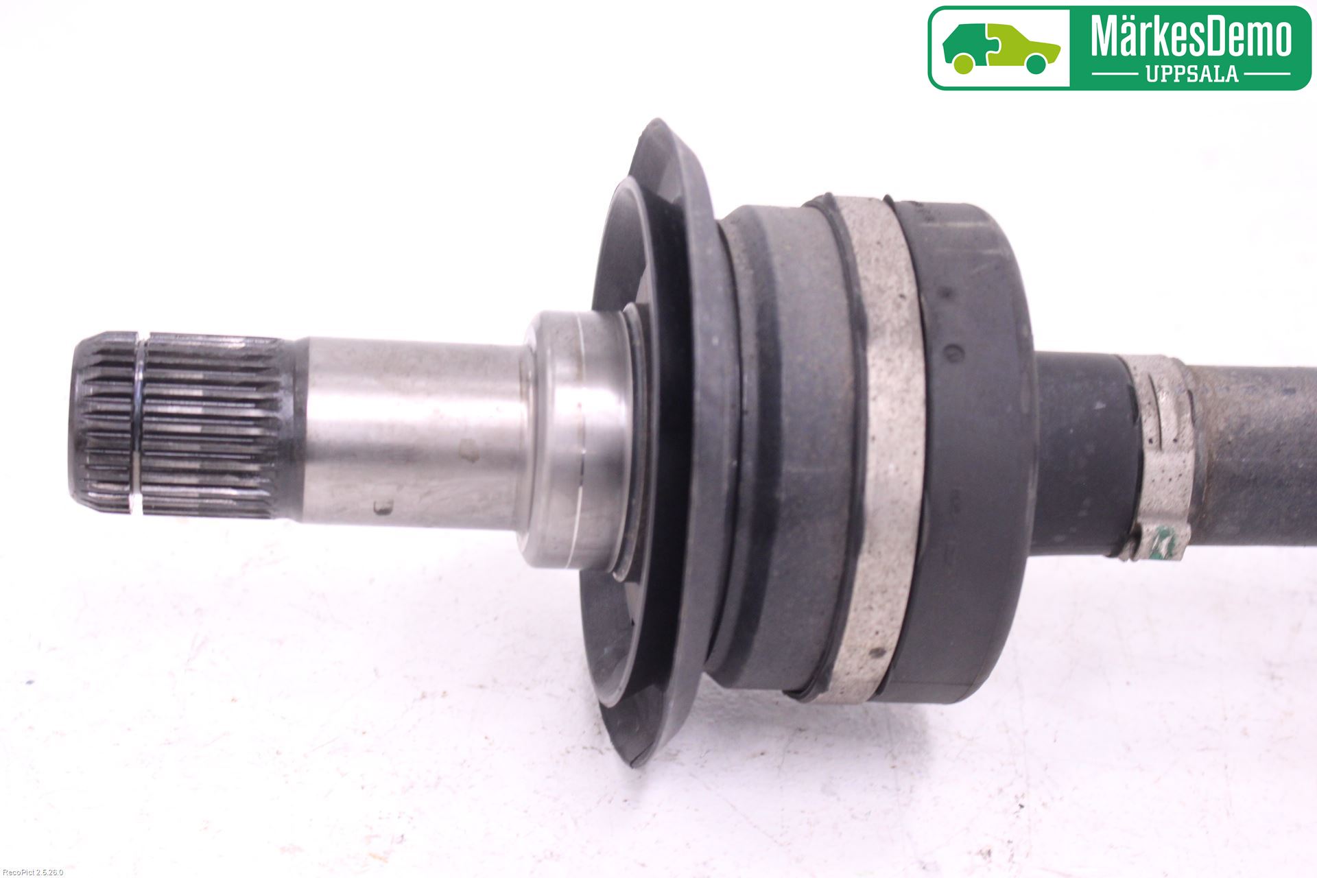 BMW 5 G30/G31/F90 17-23 Drivaksel Bak Kompl Venstre