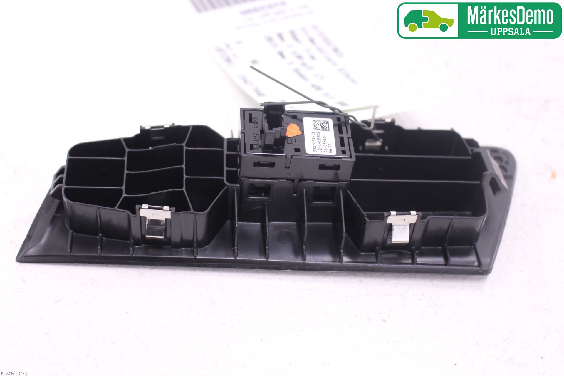 BMW 5 G30/G31/F90 17-23 Bryter Vindusheis