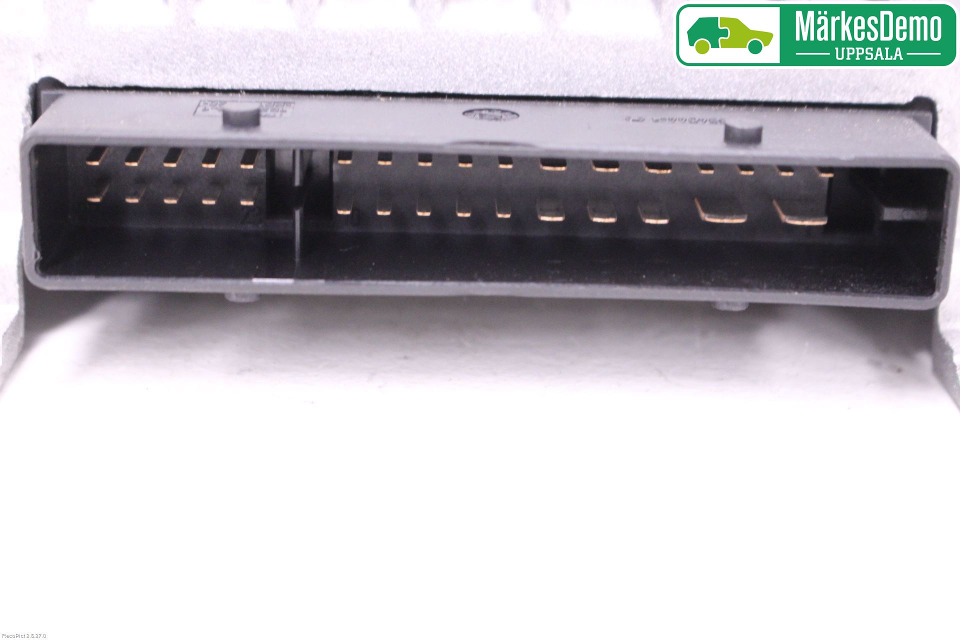 Audi A4/S4 01-05 Stereo Forsterker