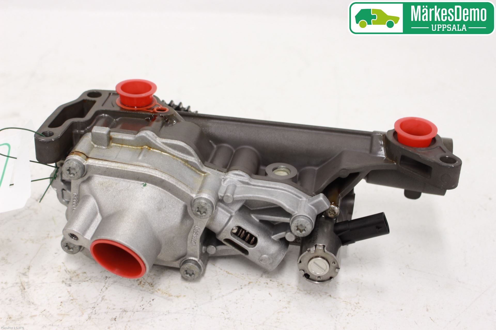 Mercedes-Benz MB C-KLASS (W205) 14-21 Motor Oljepumpe