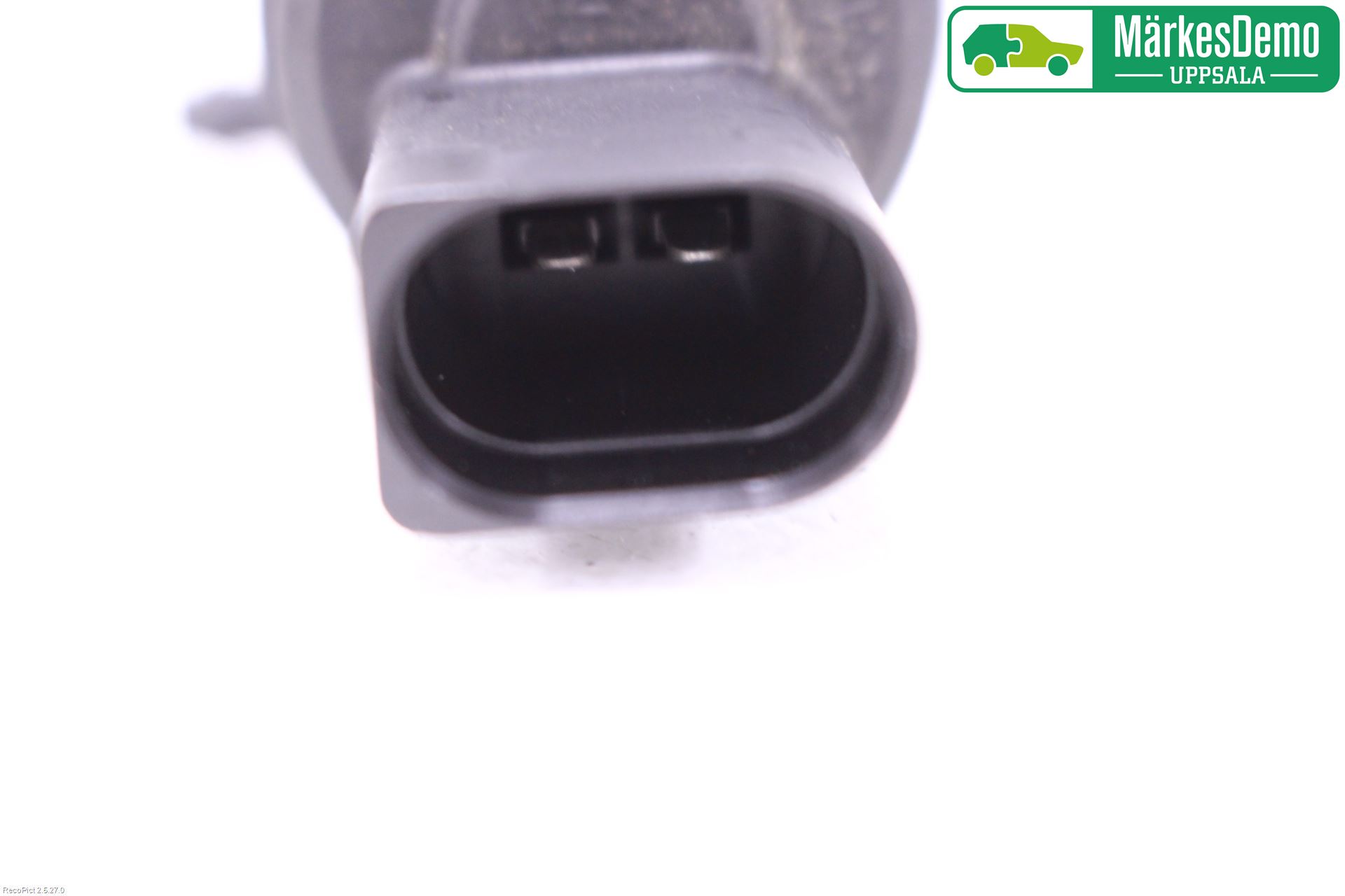 BMW X6 F16 14-19 Spylerpumpe Frontrute