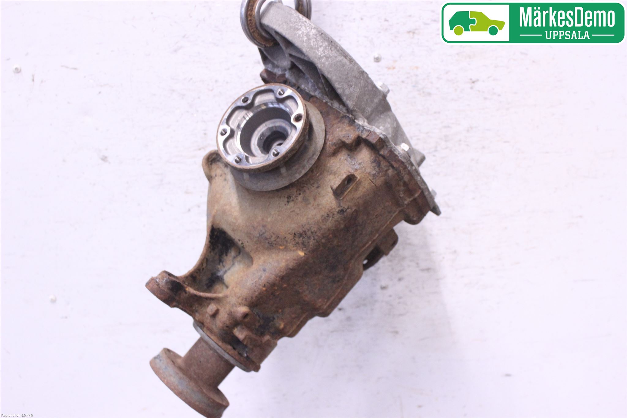 BMW 5 E60/61 Sed/Tou 02-10 Bakaksel Kardang Bak -Diff