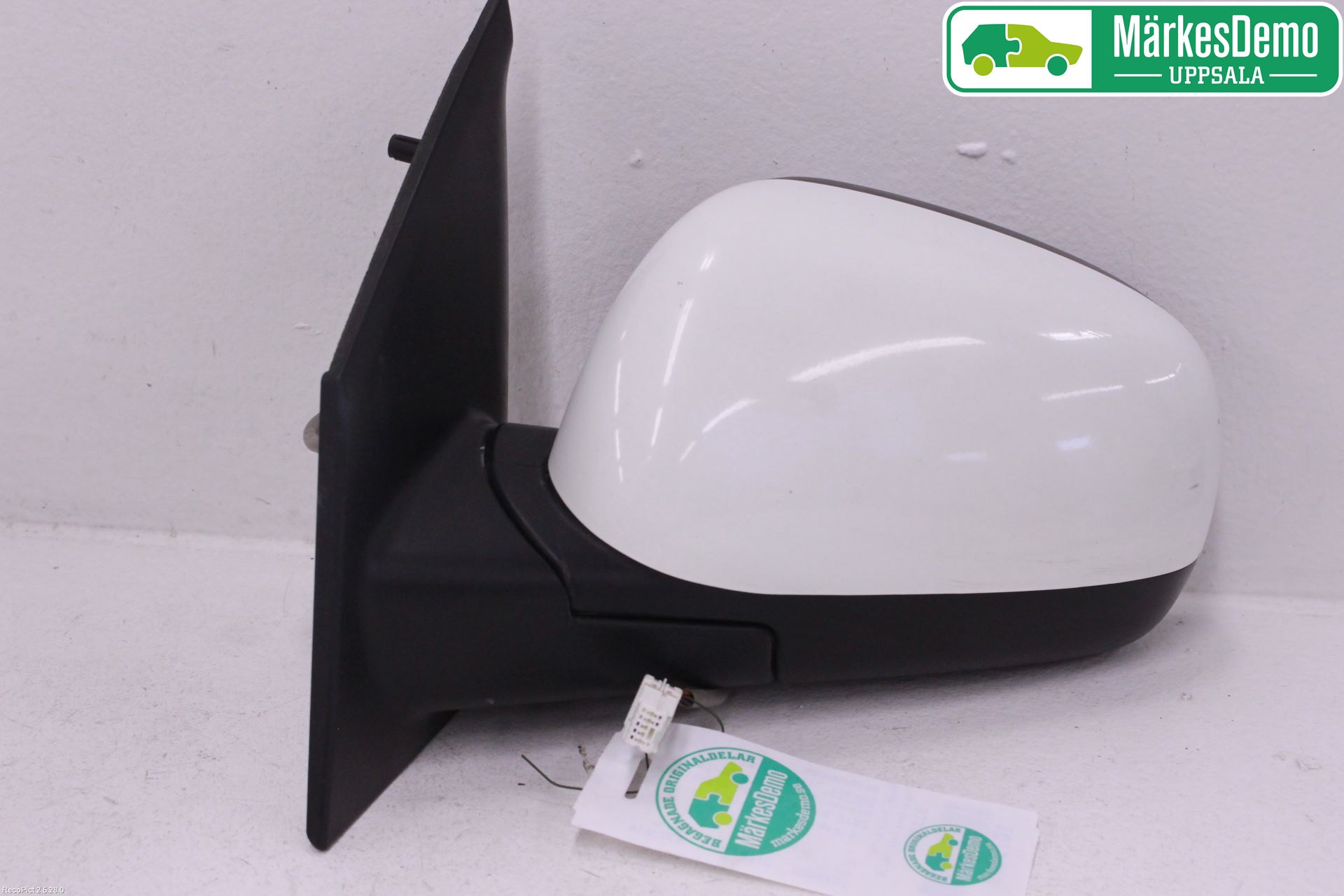 Nissan NOTE E11 06-14 Speil V M-El Justering