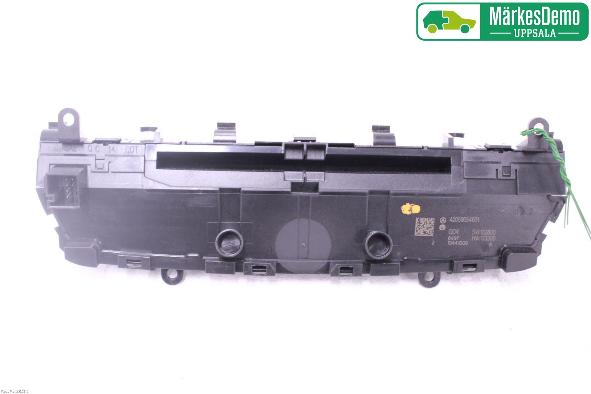 Mercedes-Benz MB C-KLASS (W205) 14-21 Stereo Radio Med Cd
