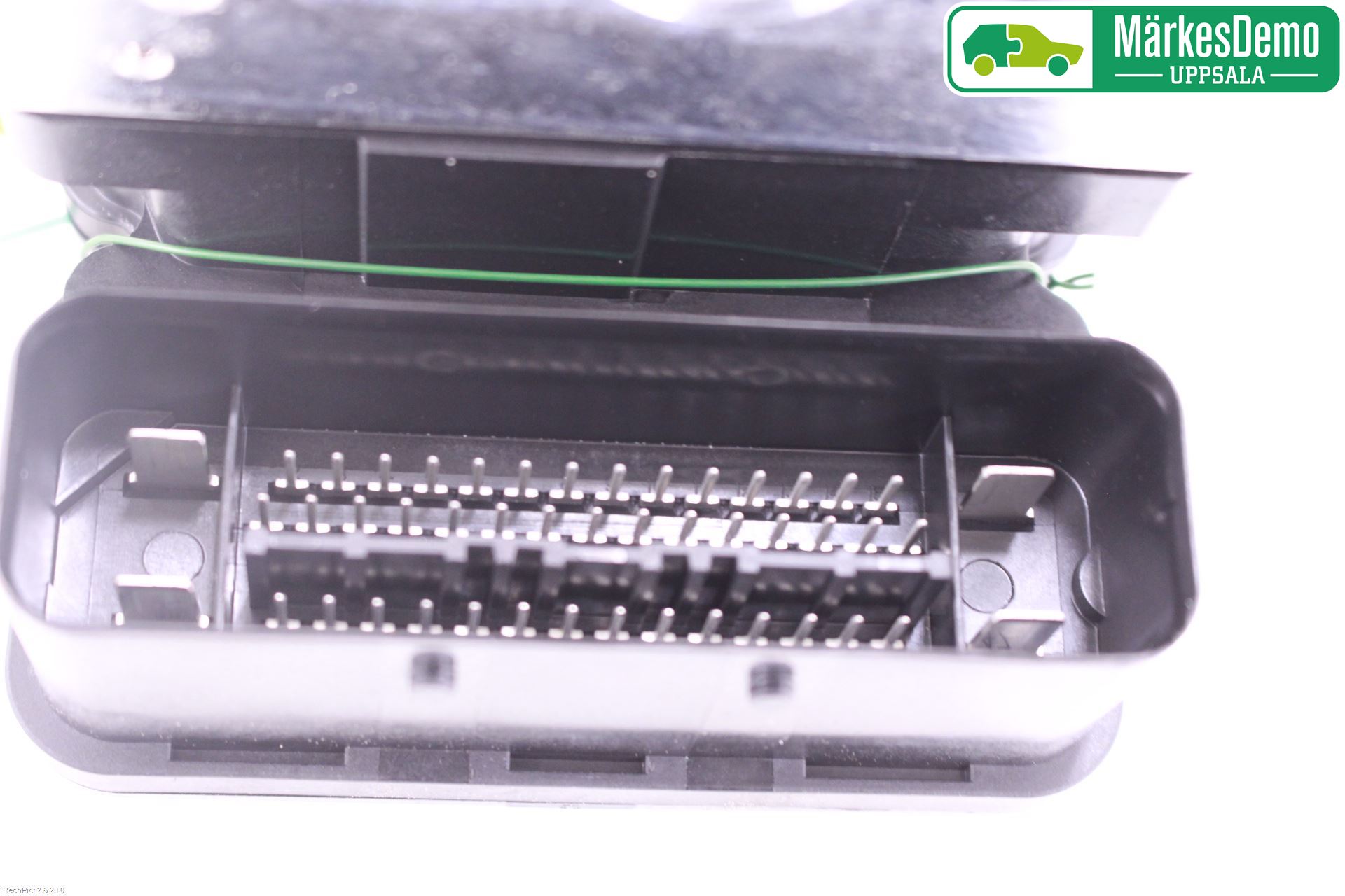 Mercedes-Benz MB C-KLASS (W204) 07-15 Abs Hydraulikkaggregat