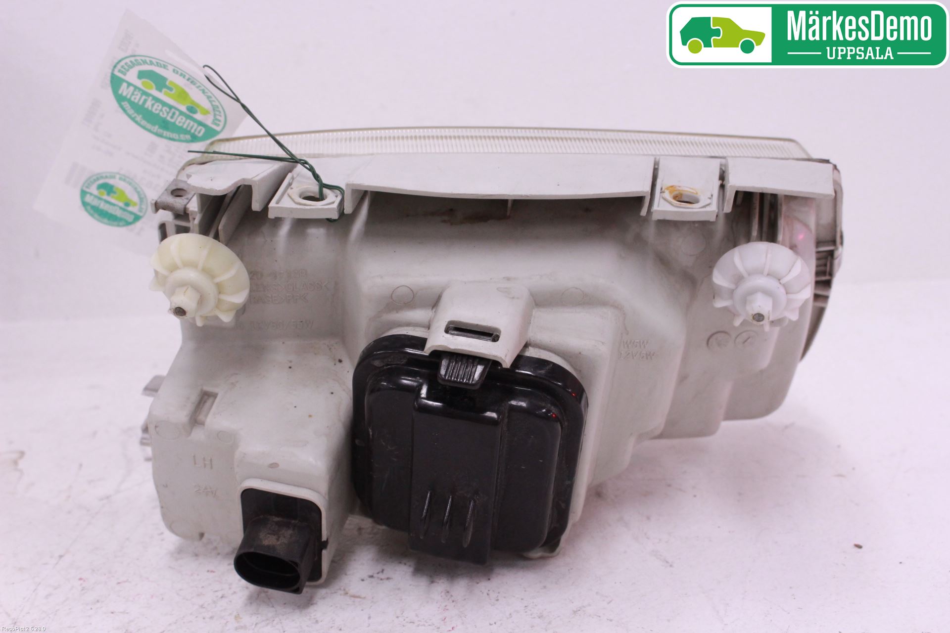 Volkswagen VW POLO 95-01 Frontlykt Venstre