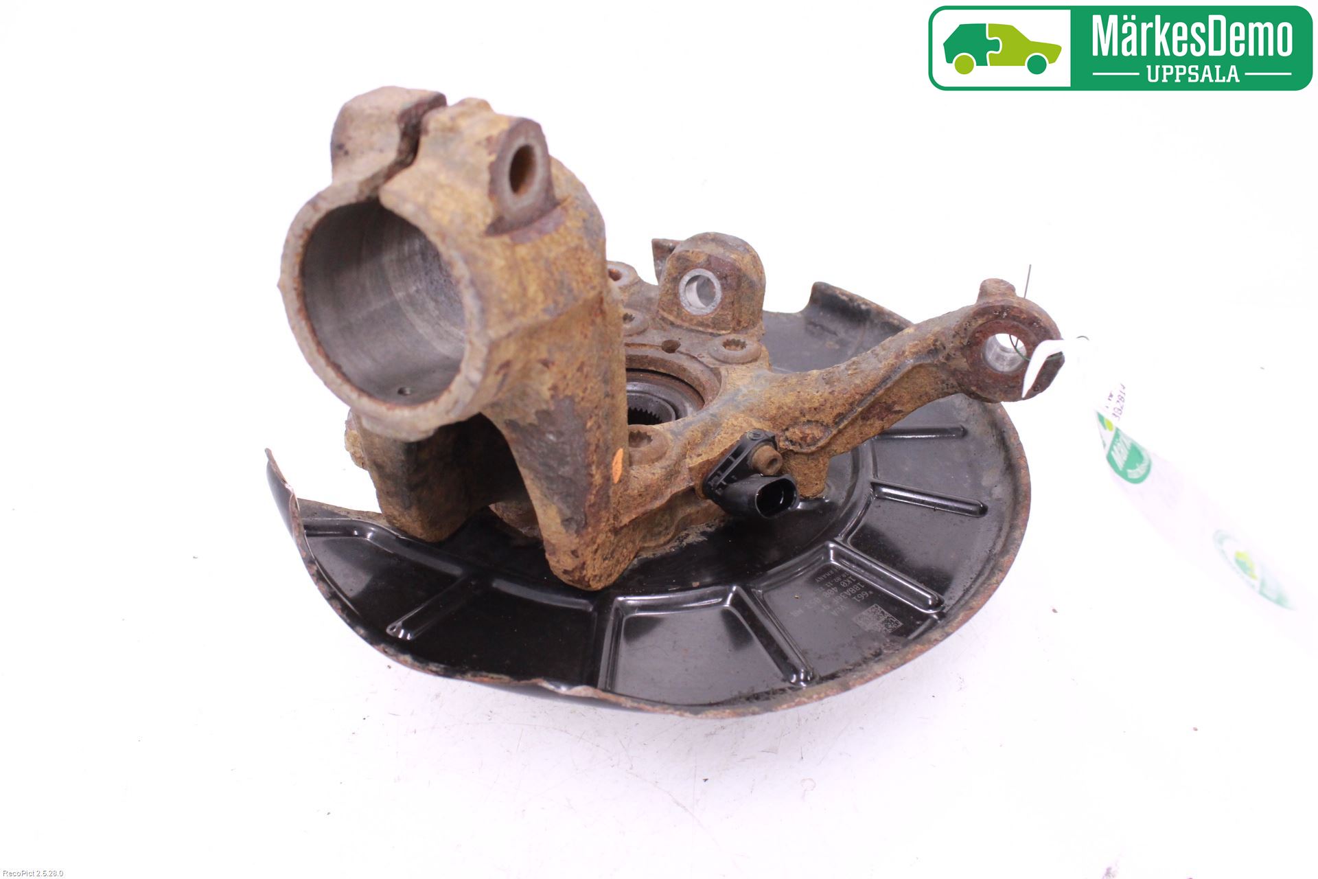 Volkswagen VW TOURAN 10-15 Spindel Vf