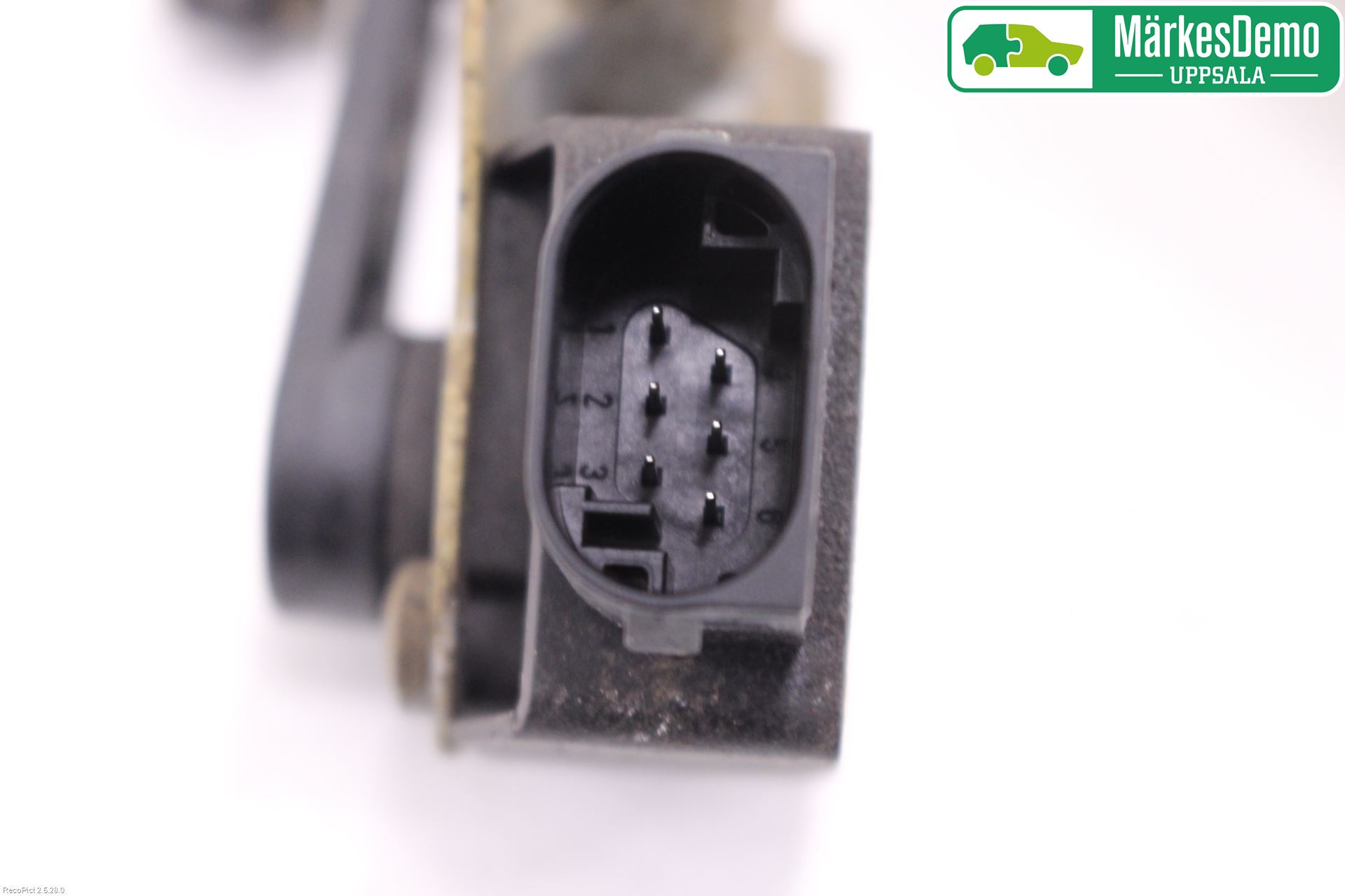 Mercedes-Benz MB E-KLASS (W213) 16-23 Sensor Lysinnstilling