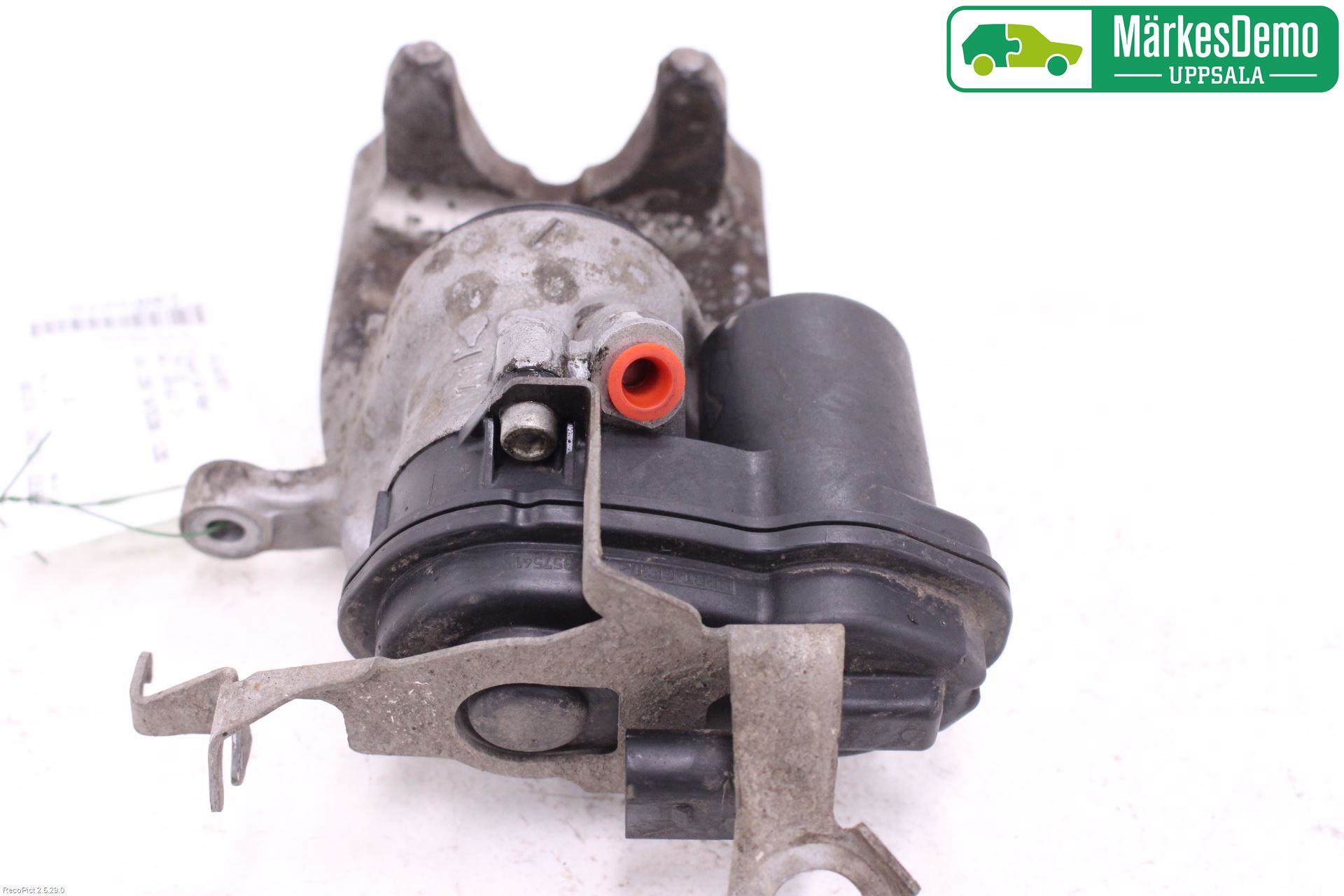 BMW 5 G30/G31/F90 17-23 Bremsecaliper Bak Høyre