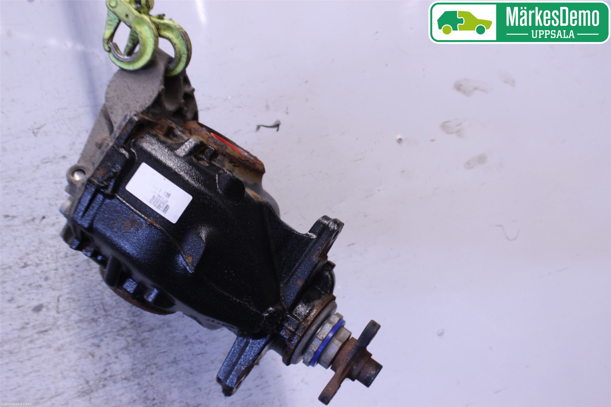BMW 3 F30/F31/F80 12-19 Bakaksel Kardang Bak -Diff